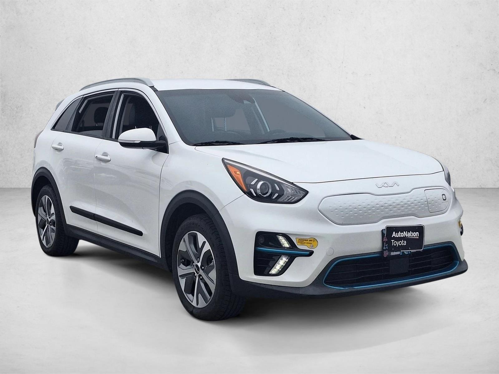 2022 Kia Niro EV EX photo 3