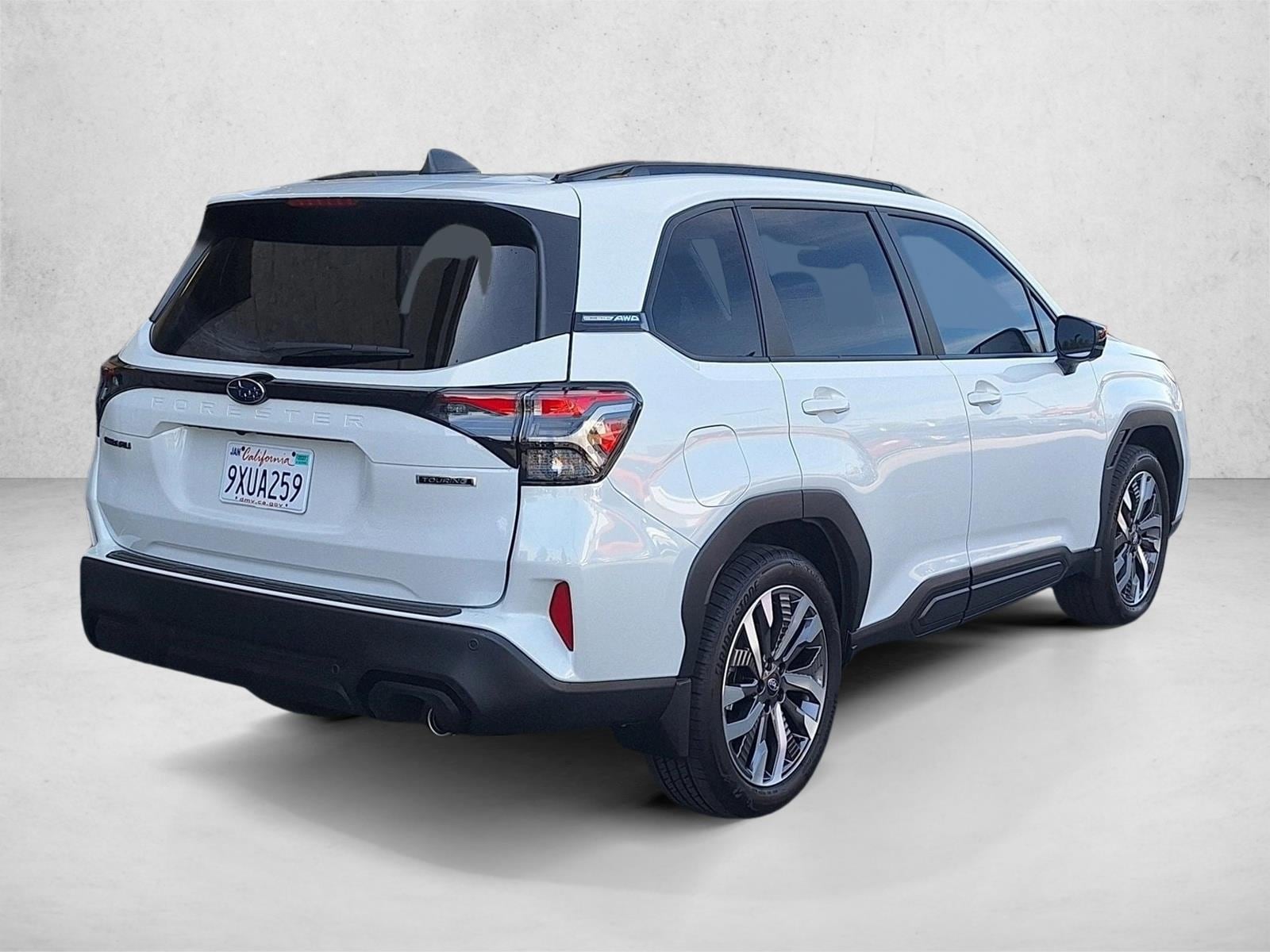 2026 Subaru Forester Touring photo 5