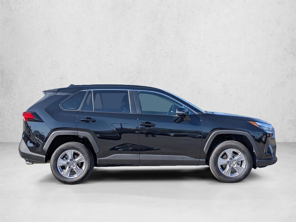 Used 2025 Toyota RAV4 XLE SUV