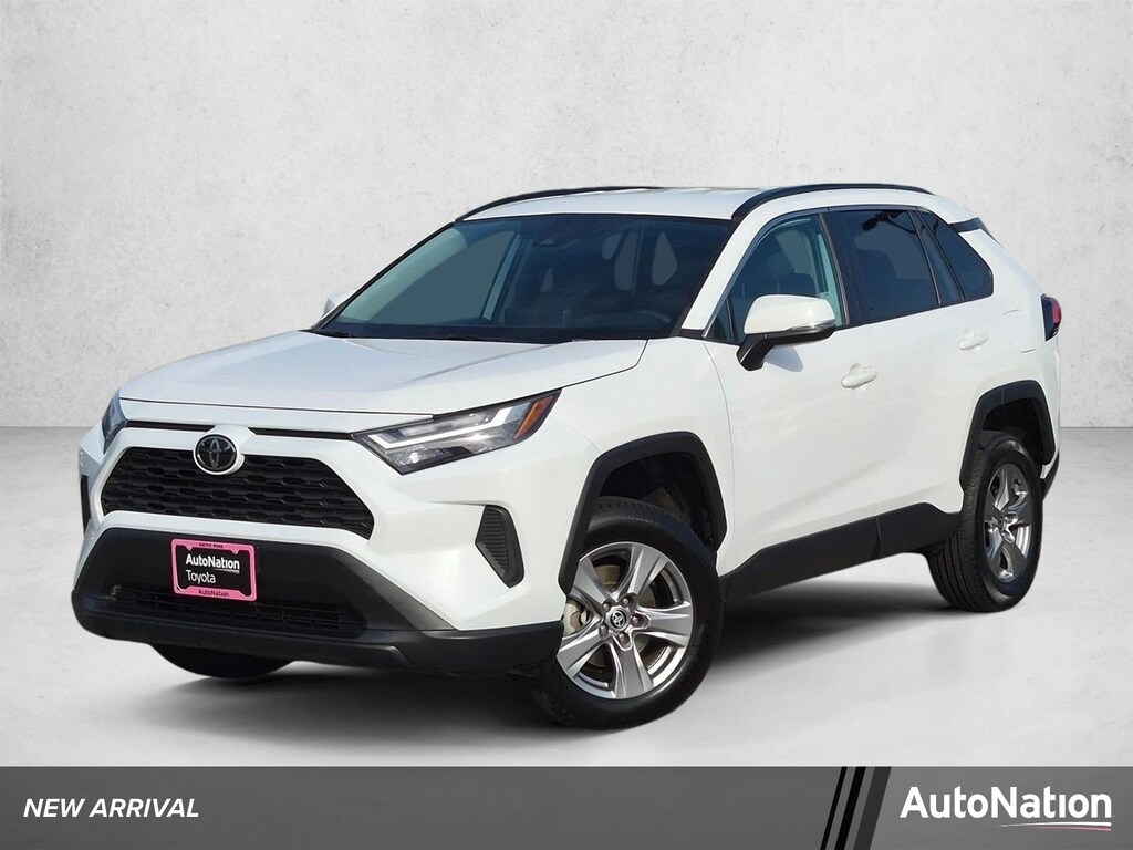Used 2024 Toyota RAV4 XLE SUV