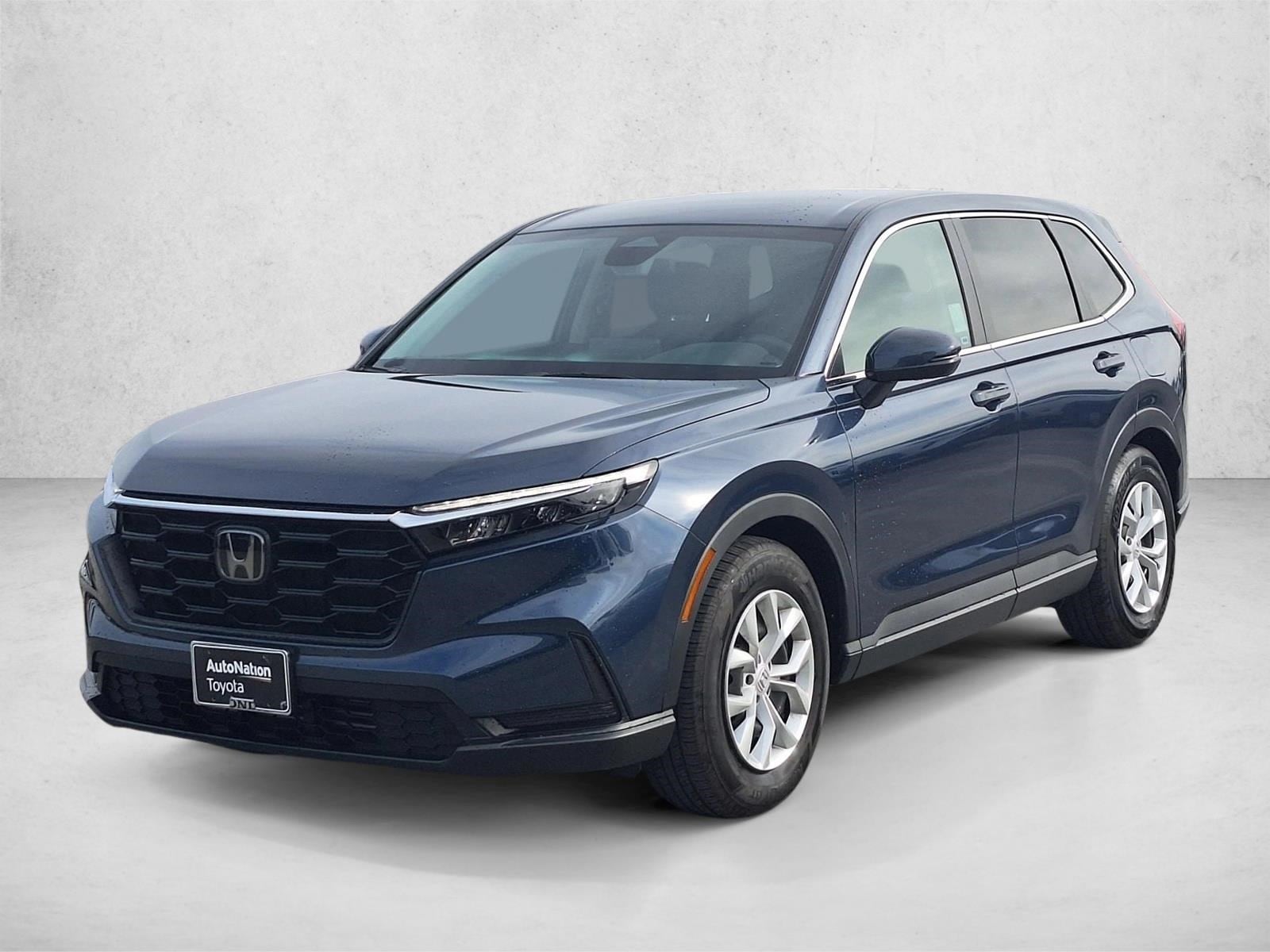 2025 Honda CR-V LX's photo
