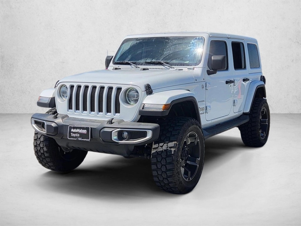 Used 2018 Jeep Wrangler Unlimited Sahara 4x4 SUV