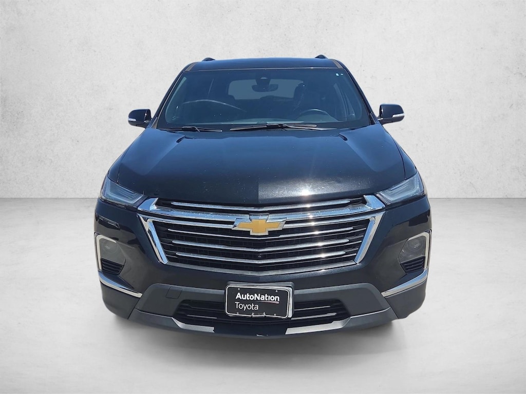 Used 2023 Chevrolet Traverse LT Leather SUV