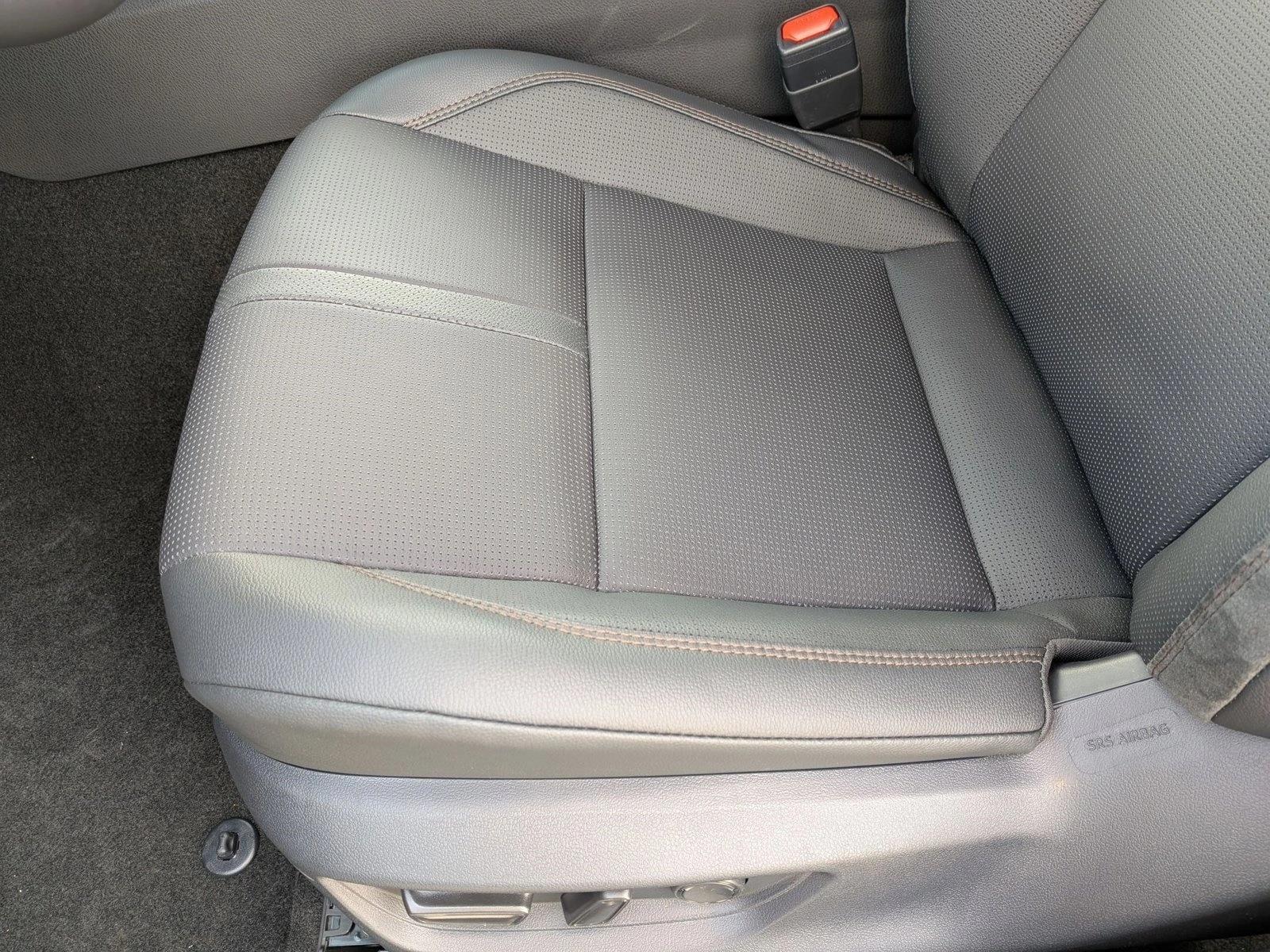 2026 Toyota Camry XLE photo 4