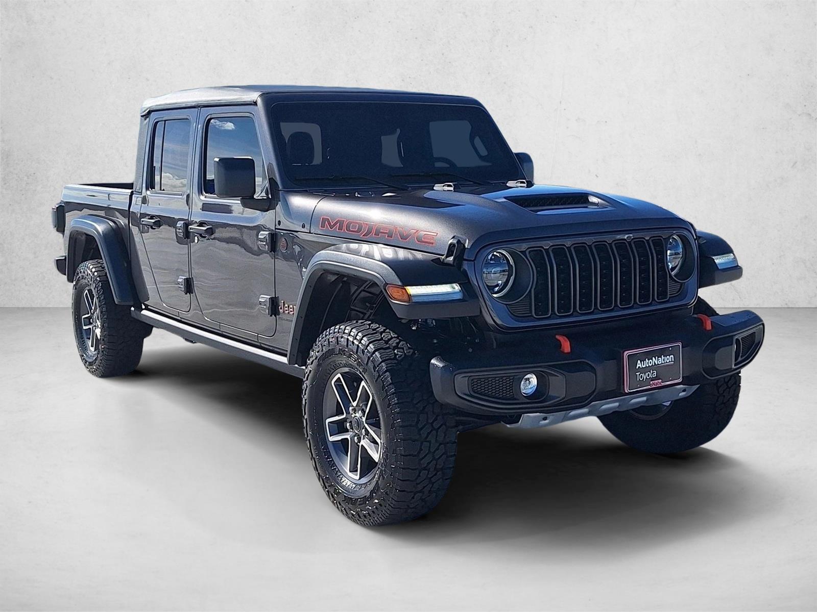 2025 Jeep Gladiator Mojave photo 3