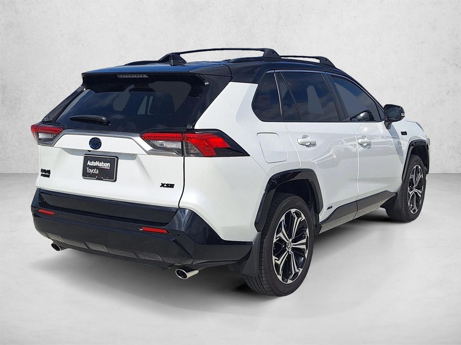 2024 Toyota RAV4 Prime XSE photo 5