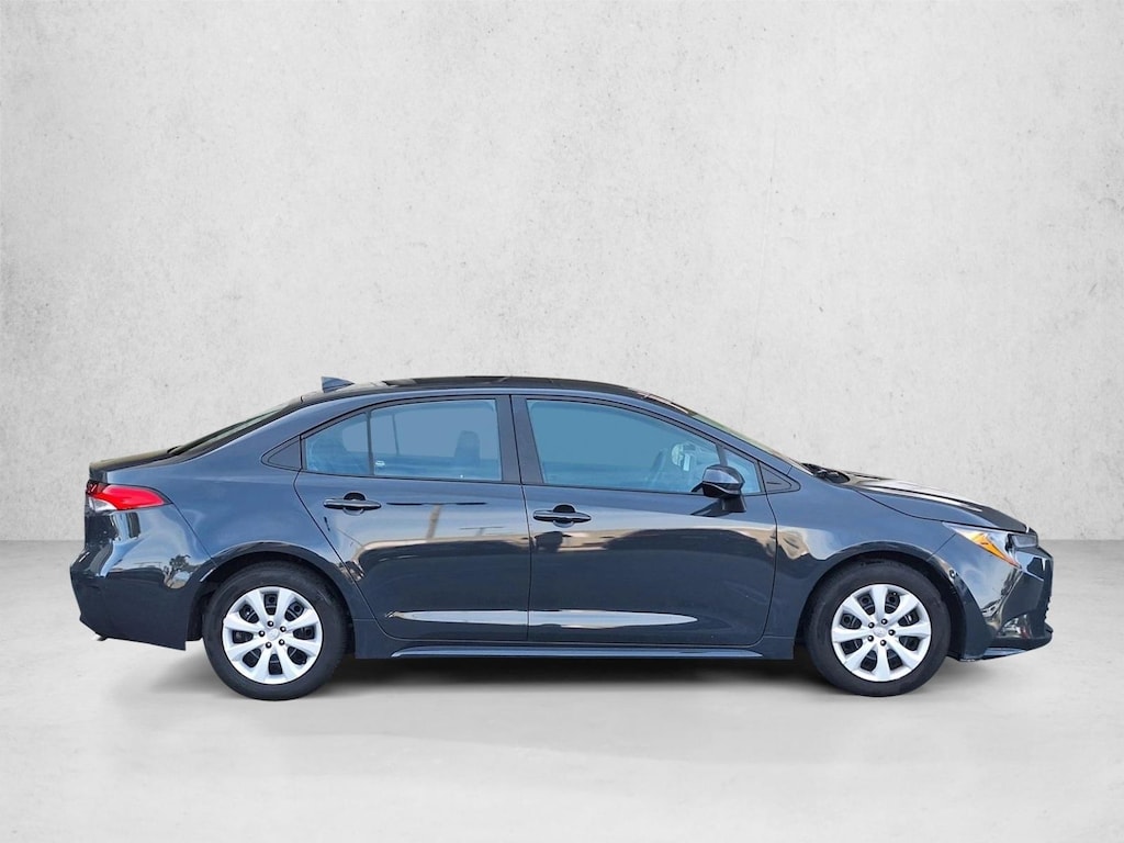 Certified 2025 Toyota Corolla LE Sedan
