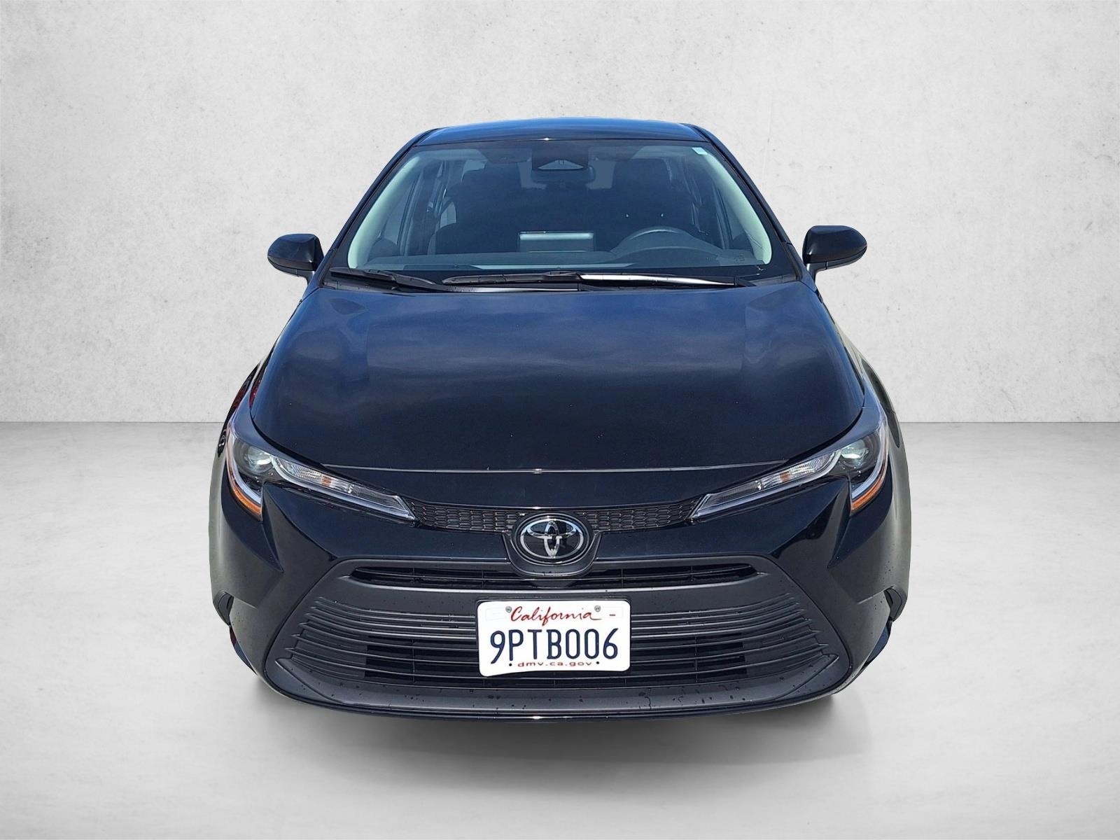 Used 2025 Toyota Corolla LE with VIN 5YFB4MDE1SP233985 for sale in Northfield, Minnesota