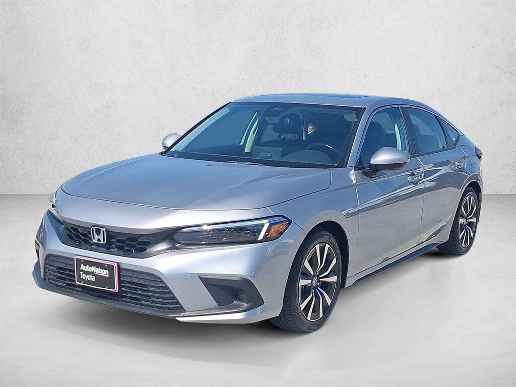 Used 2024 Honda Civic EX-L Hatchback