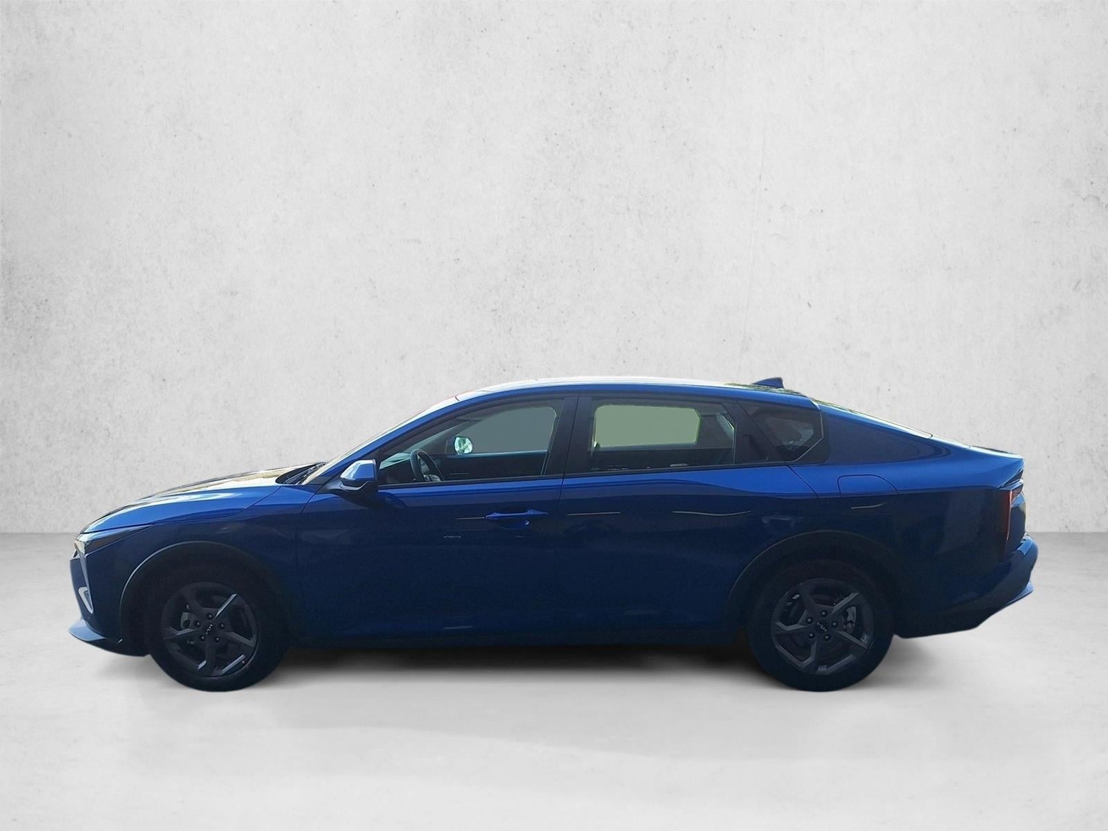 2025 Kia K4 LXS - Photo 8