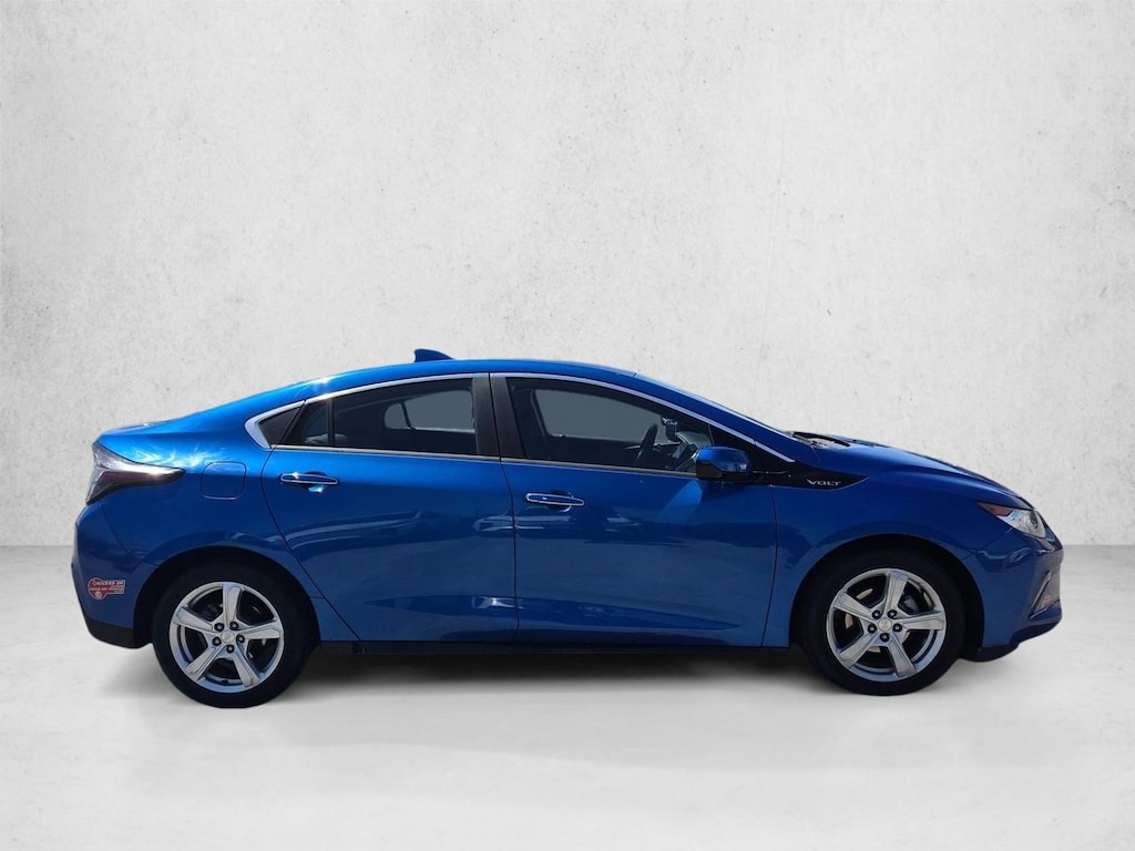 Used 2017 Chevrolet Volt LT Hatchback