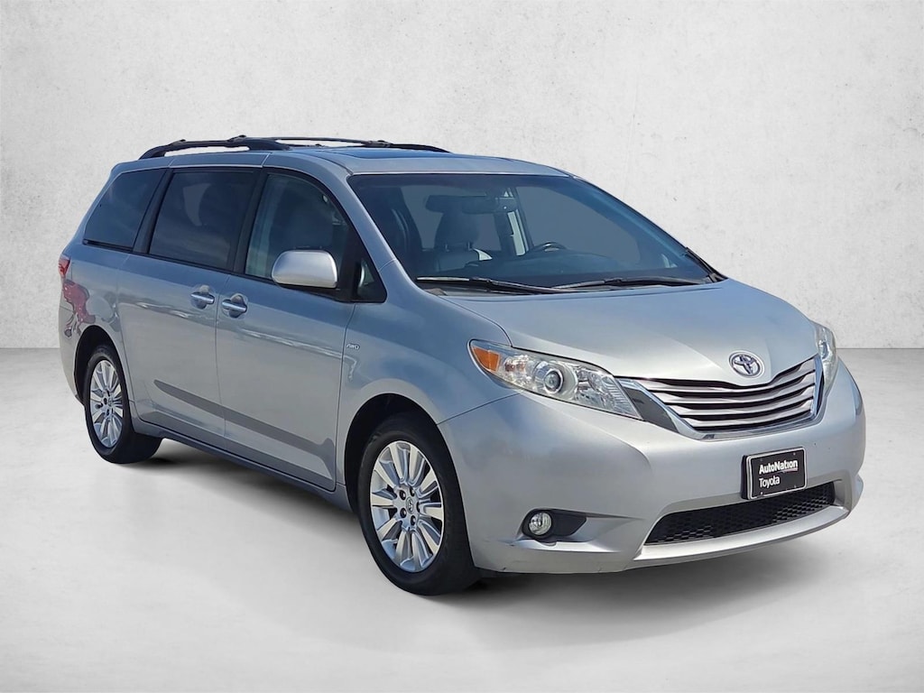 Used 2016 Toyota Sienna XLE 7 Passenger Van