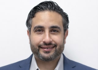  Toyota Insurance Agent Photo