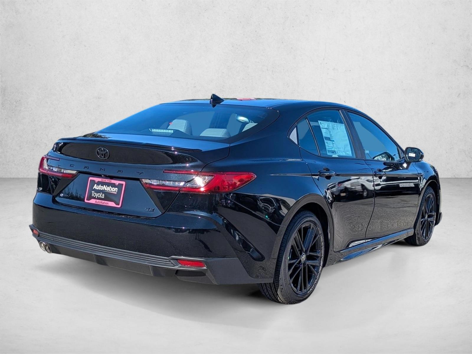 2026 Toyota Camry SE photo 2