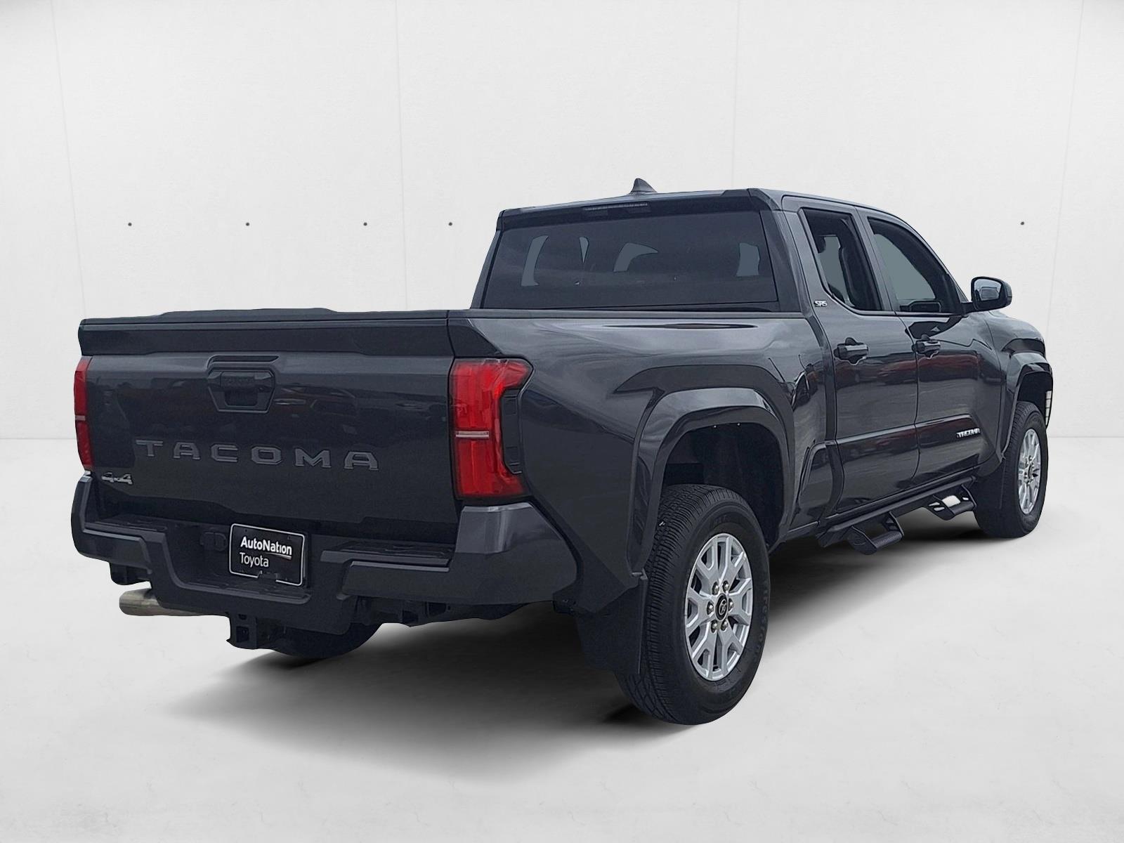 2024 Toyota Tacoma SR5 photo 4