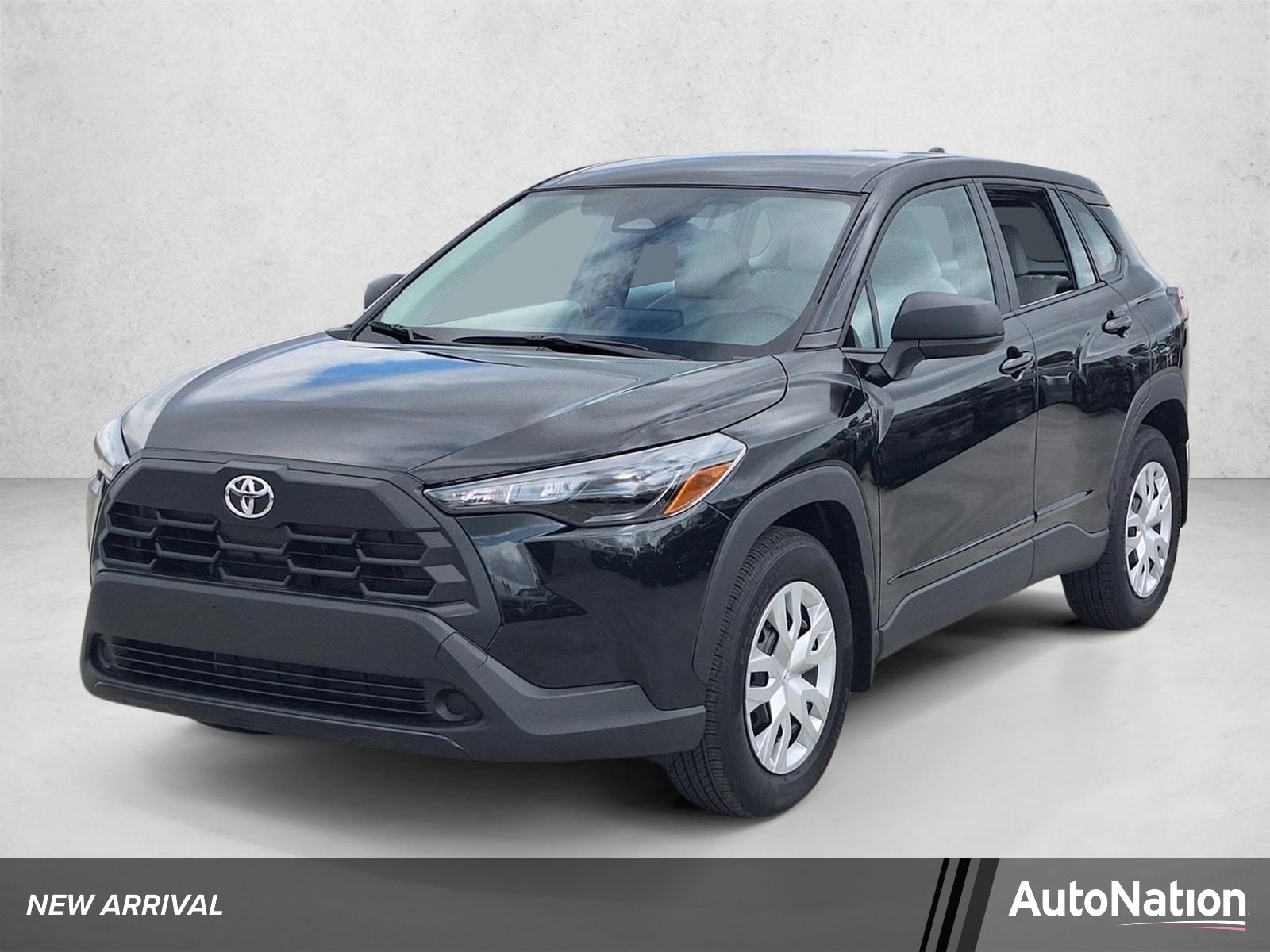 2026 Toyota Corolla Cross L FWD's photo