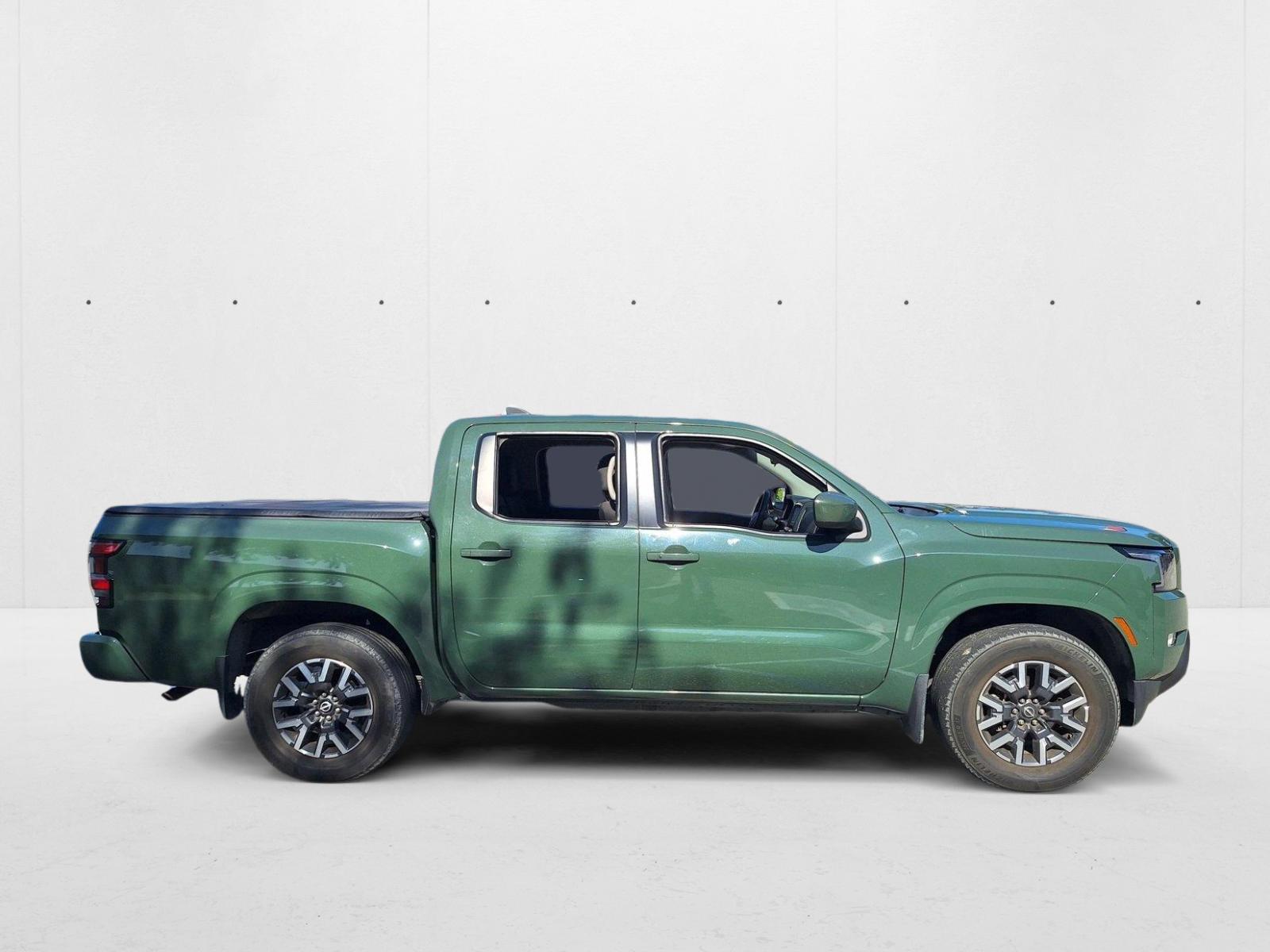 2022 Nissan Frontier SV photo 4
