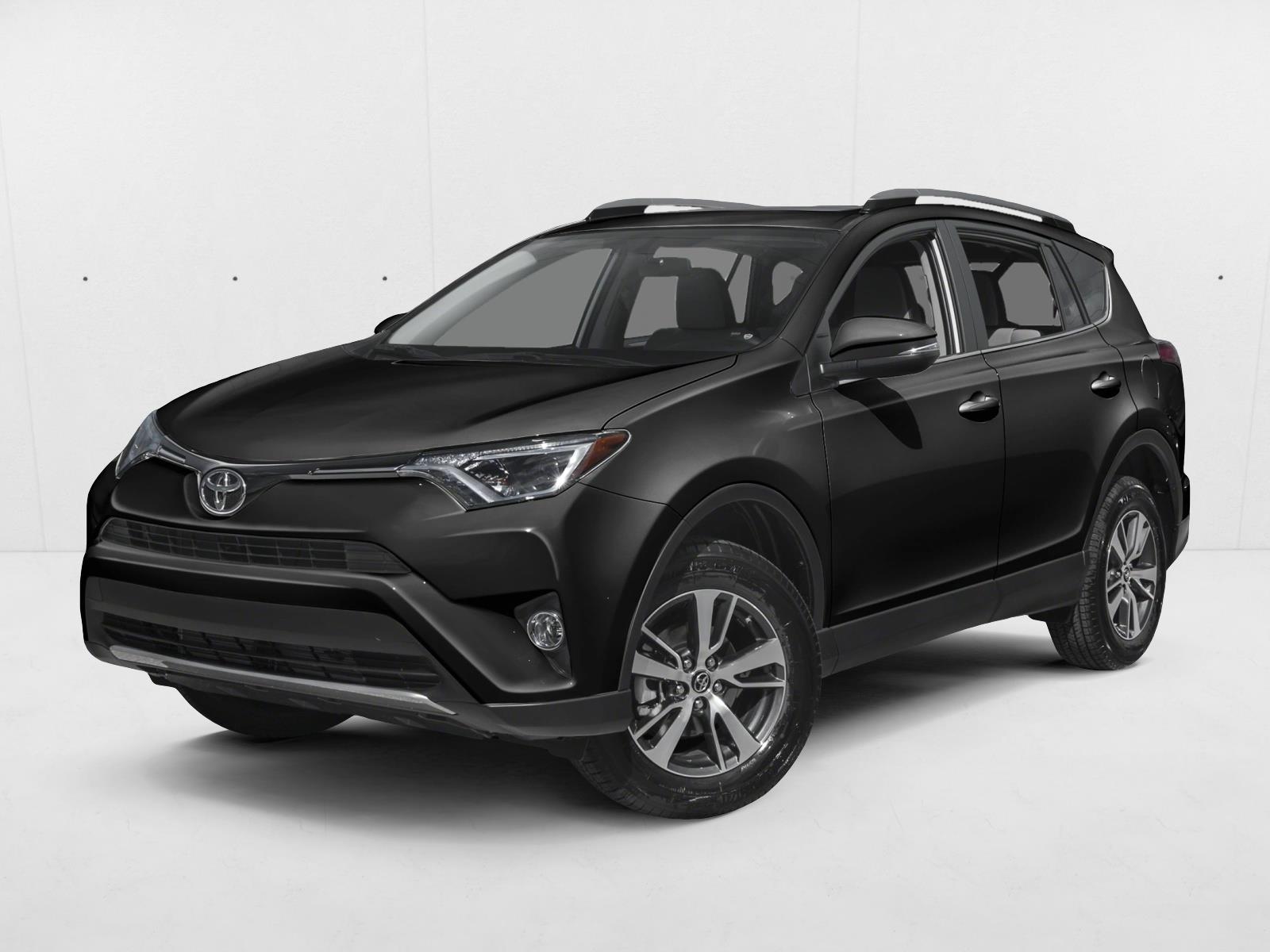 2018 Toyota RAV4 XLE's photo