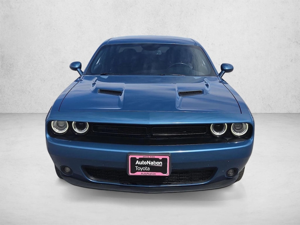 Used 2022 Dodge Challenger SXT Coupe
