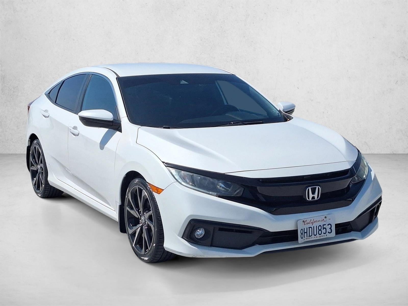 2019 Honda Civic Sport photo 3
