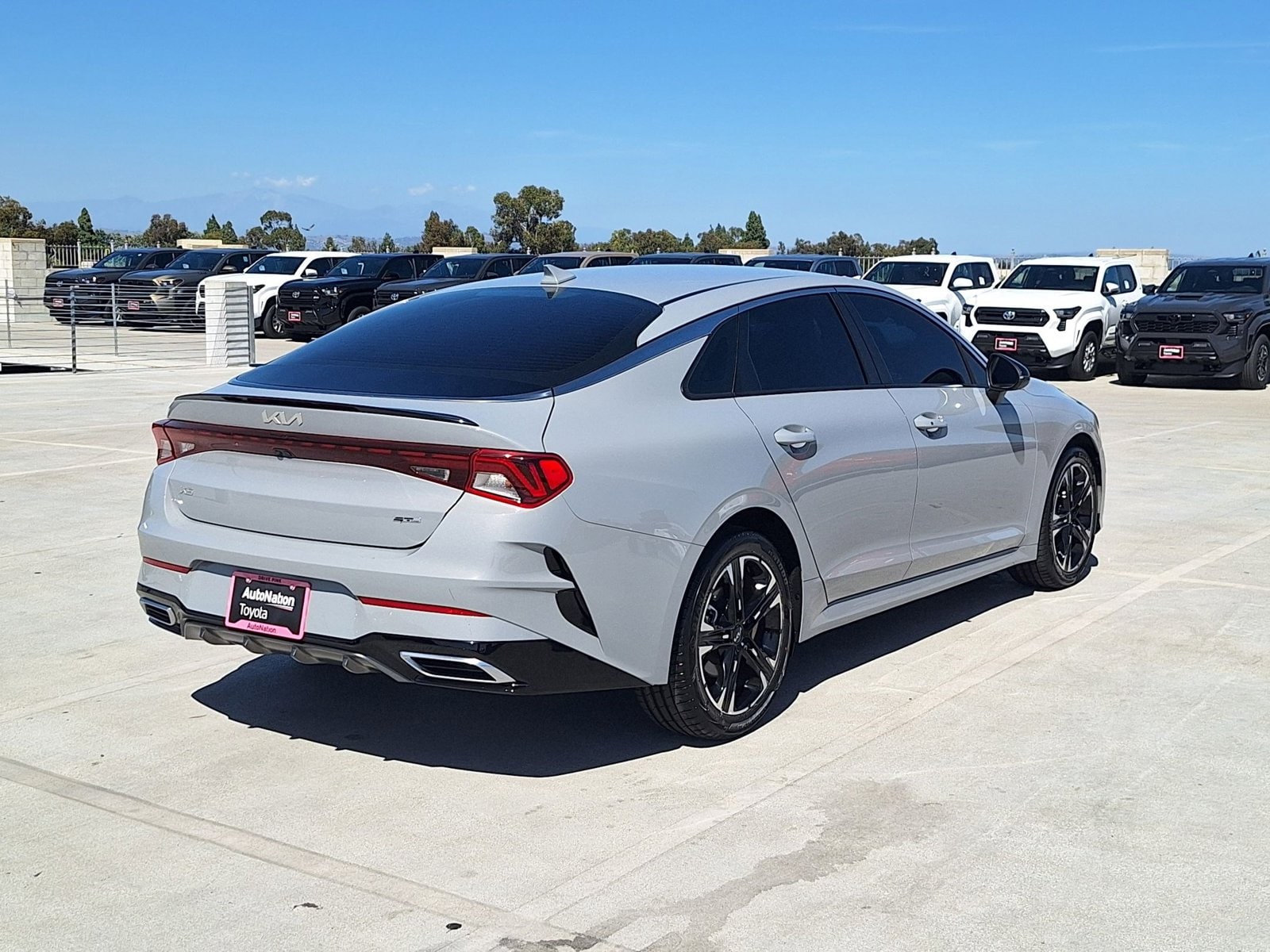 2024 Kia K5 GT-Line photo 5