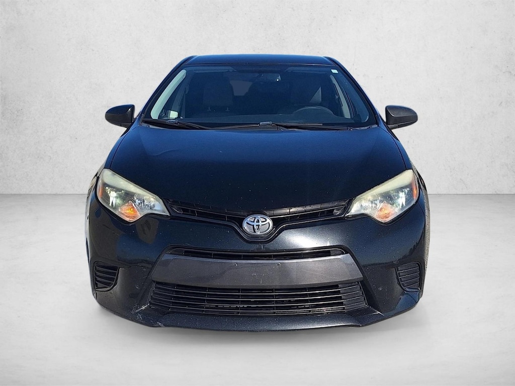 Used 2015 Toyota Corolla LE Sedan
