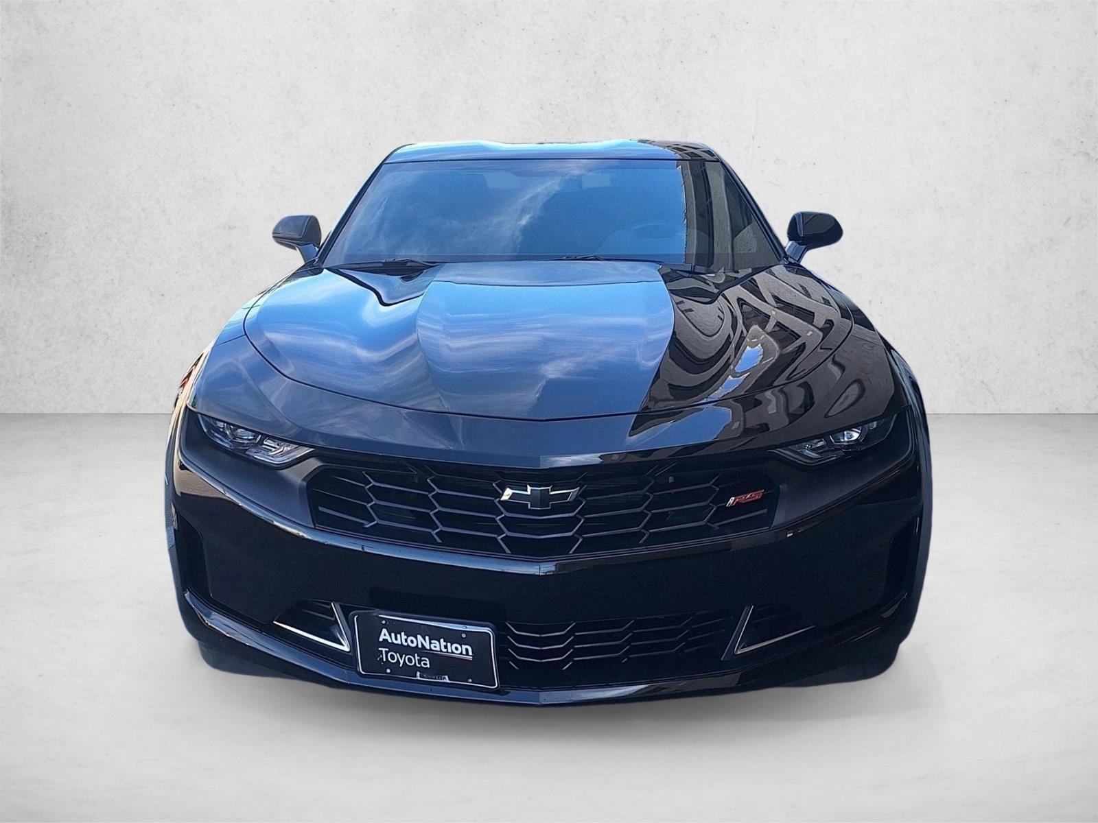 2023 Chevrolet Camaro photo 2