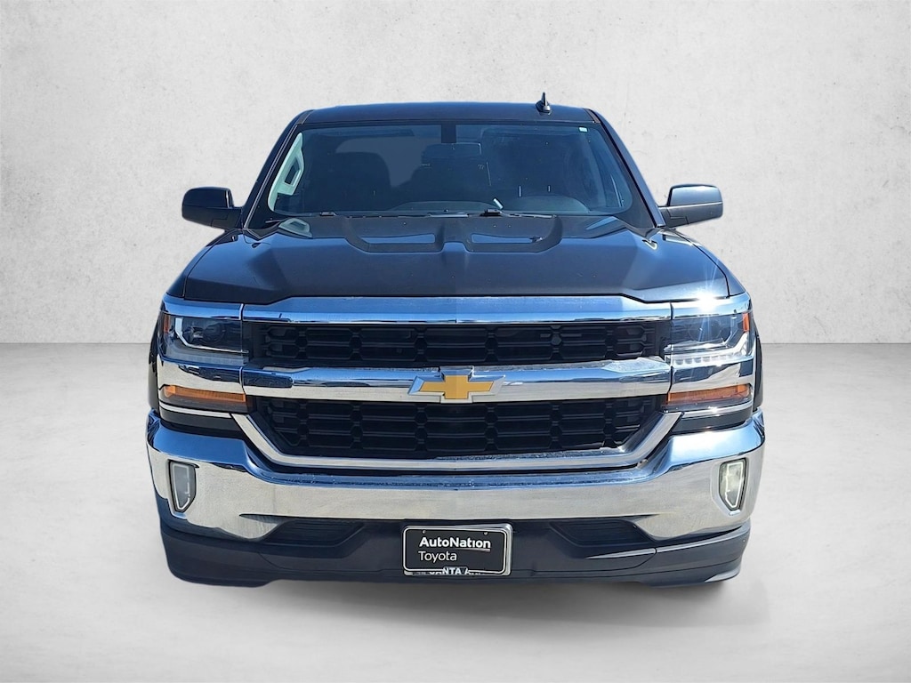 Used 2018 Chevrolet Silverado 1500 LT w/1LT Truck Crew Cab