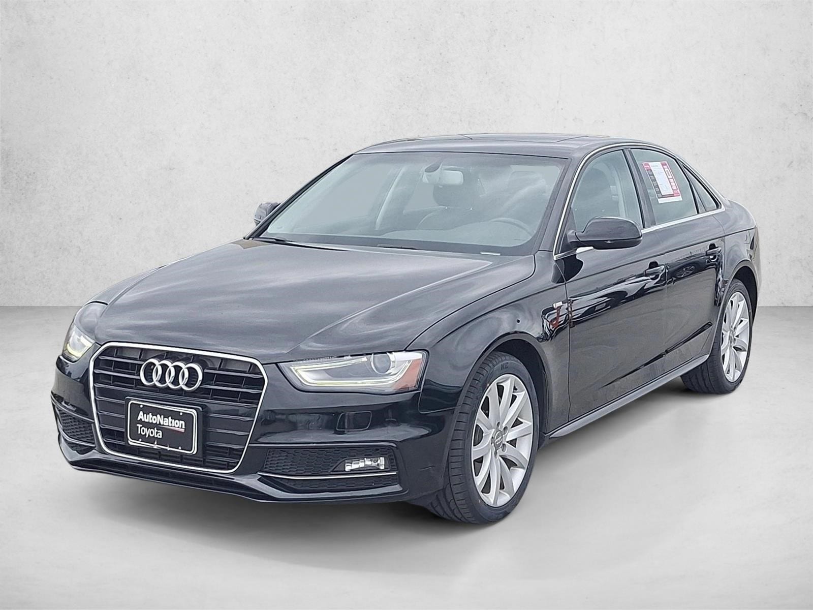 2014 Audi A4 2.0T FWD multitronic Premium's photo