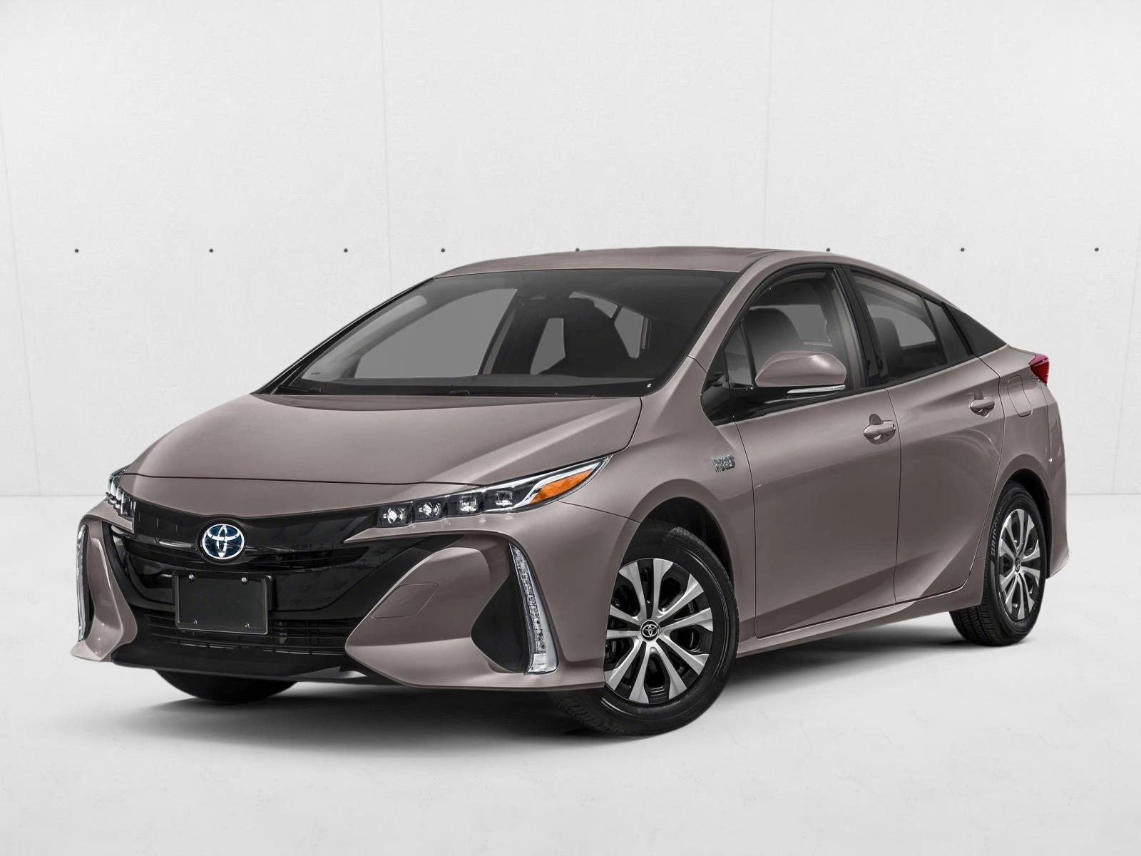 2020 Toyota Prius Prime LE's photo