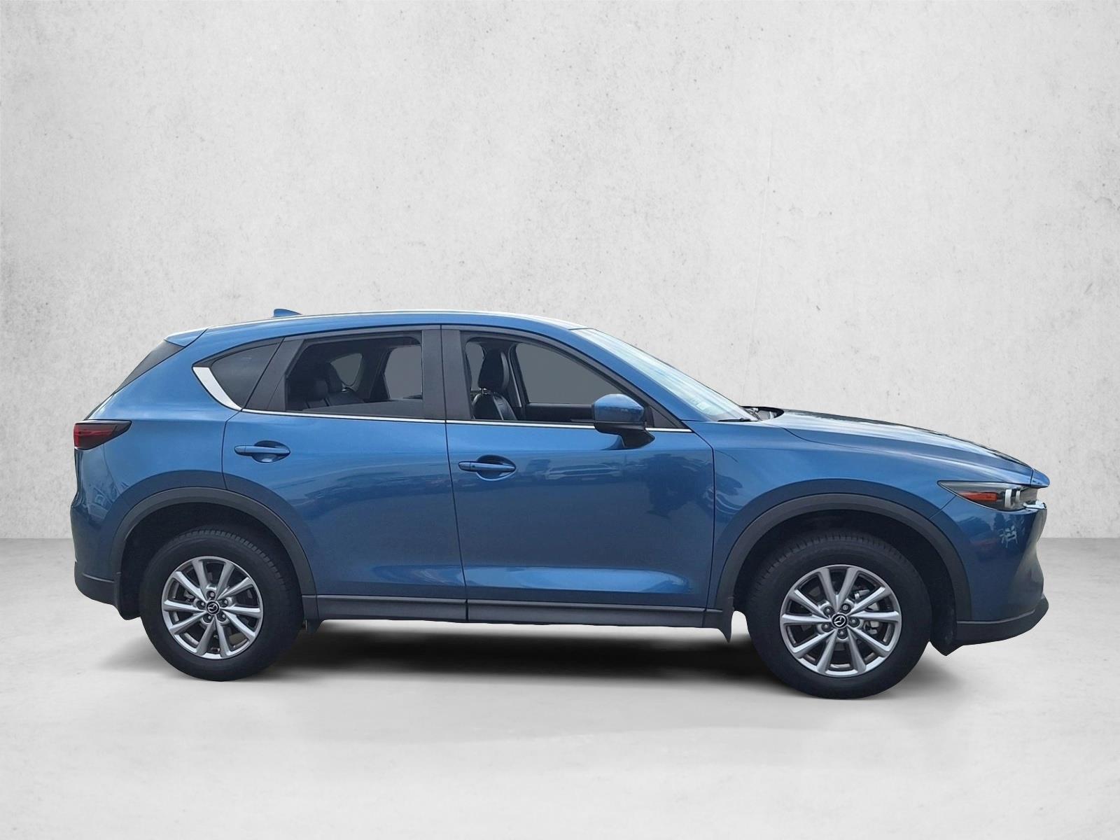 2023 Mazda CX-5 2.5 S Preferred photo 4