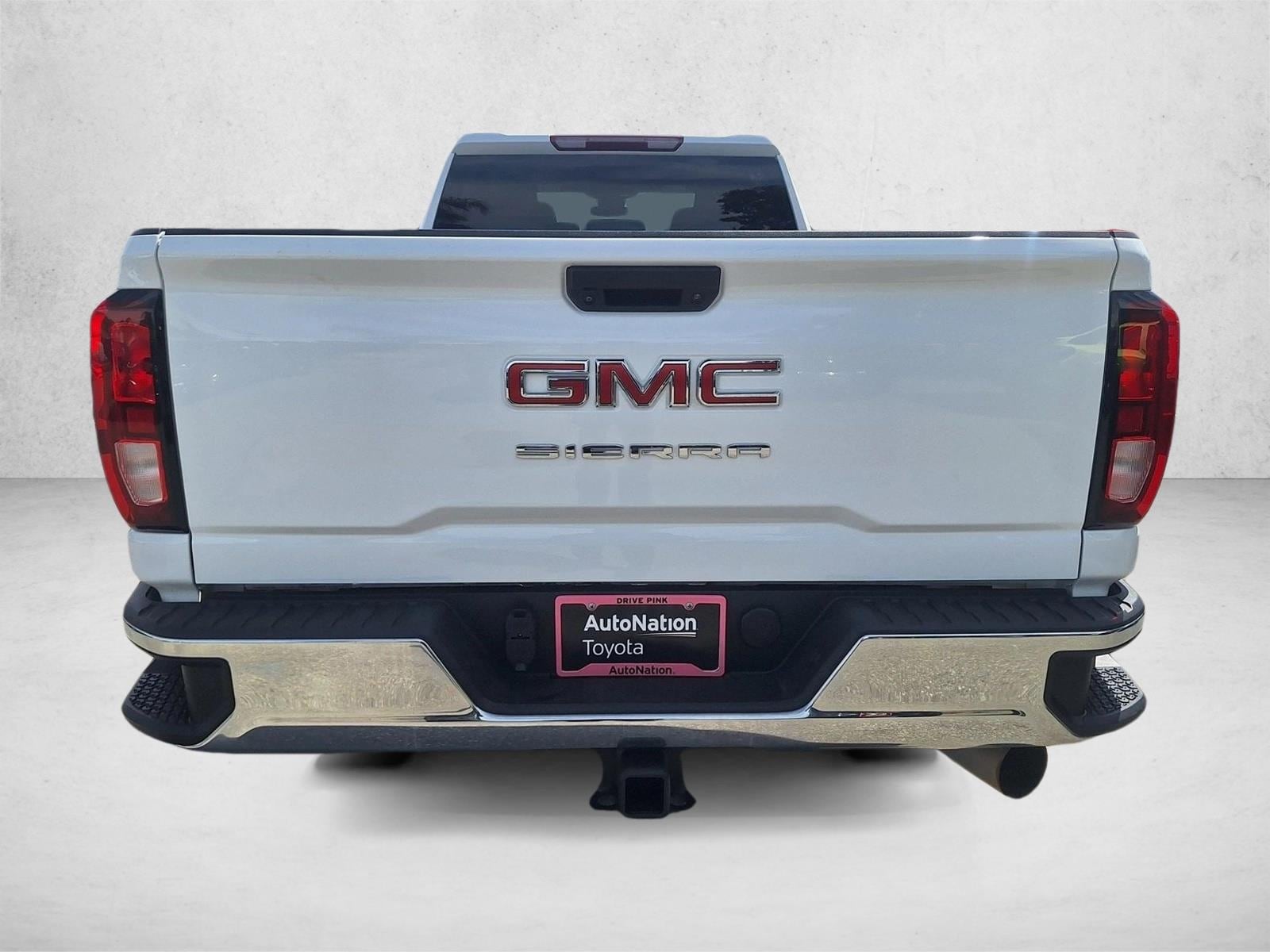 2024 GMC Sierra 3500 HD Pro photo 6