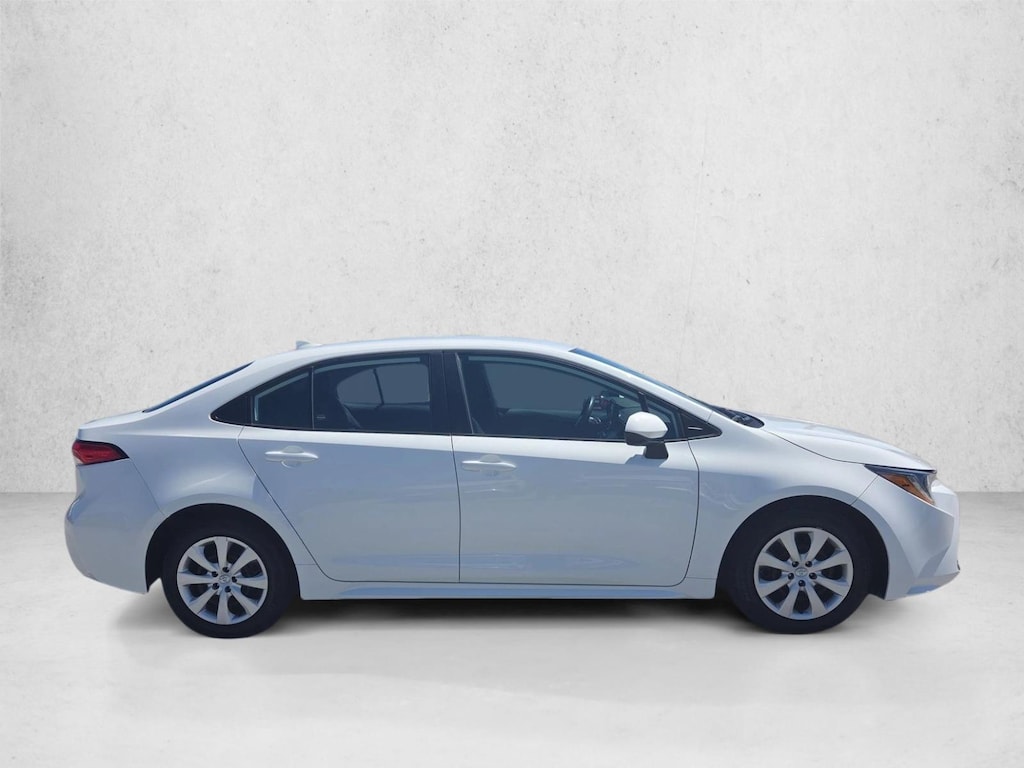 Used 2024 Toyota Corolla LE Sedan