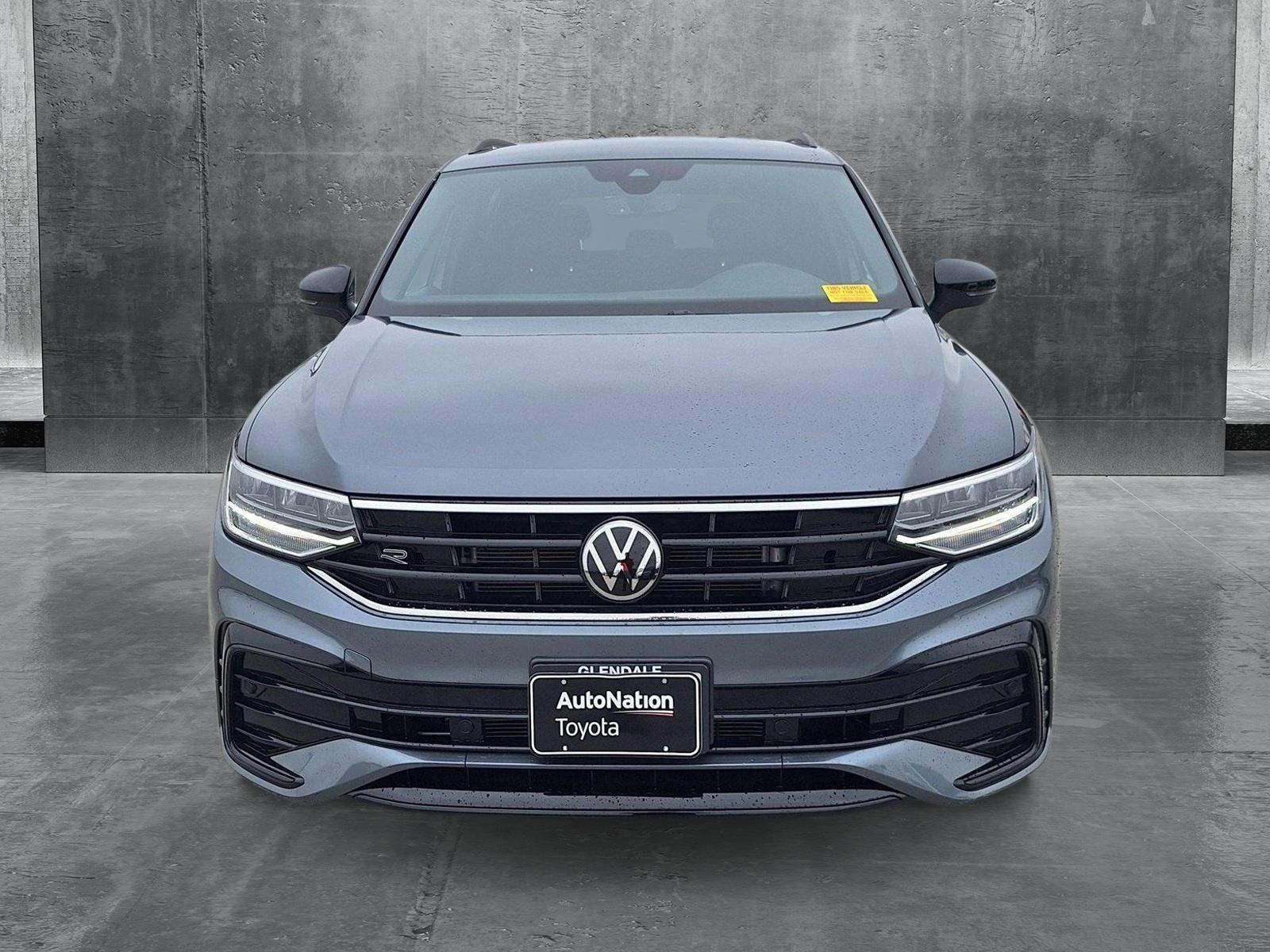 Used 2022 Volkswagen Tiguan SE R-LINE BLACK with VIN 3VVCB7AXXNM023660 for sale in Cerritos, CA