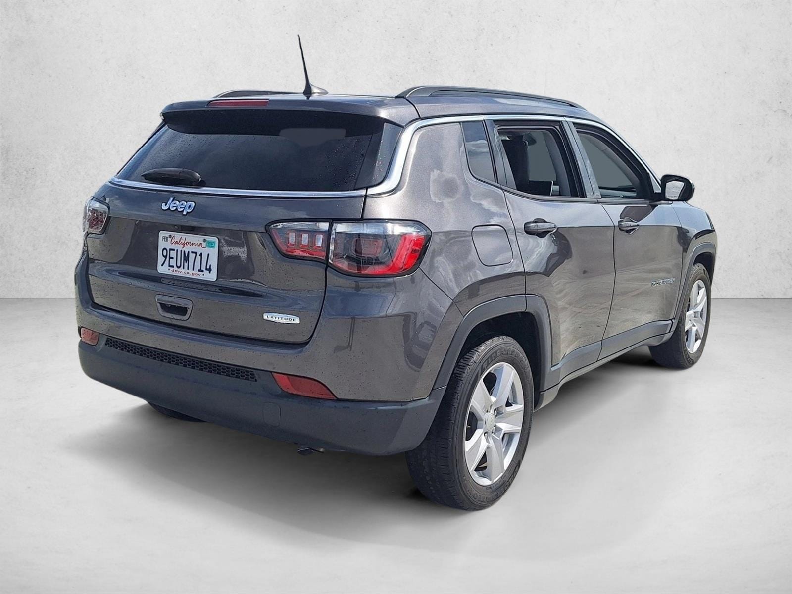 2022 Jeep Compass Latitude photo 5