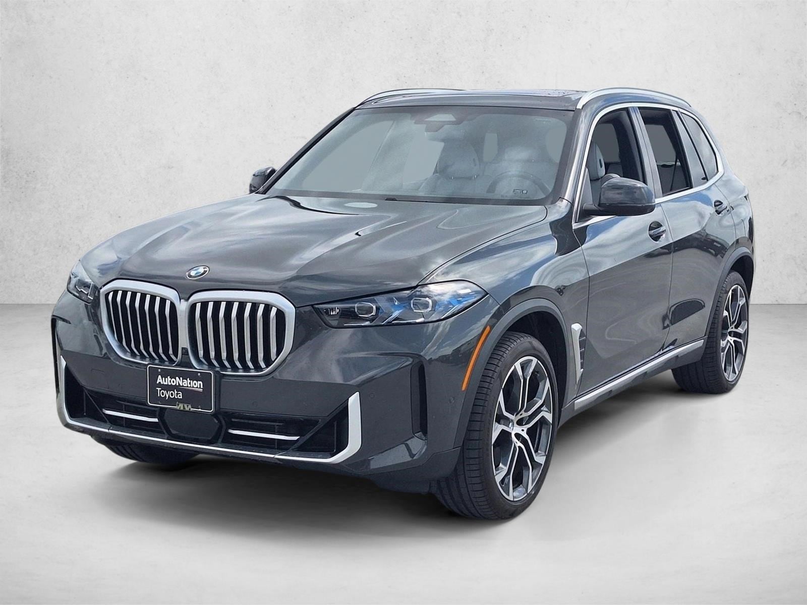 2025 BMW X5 sDrive40i's photo