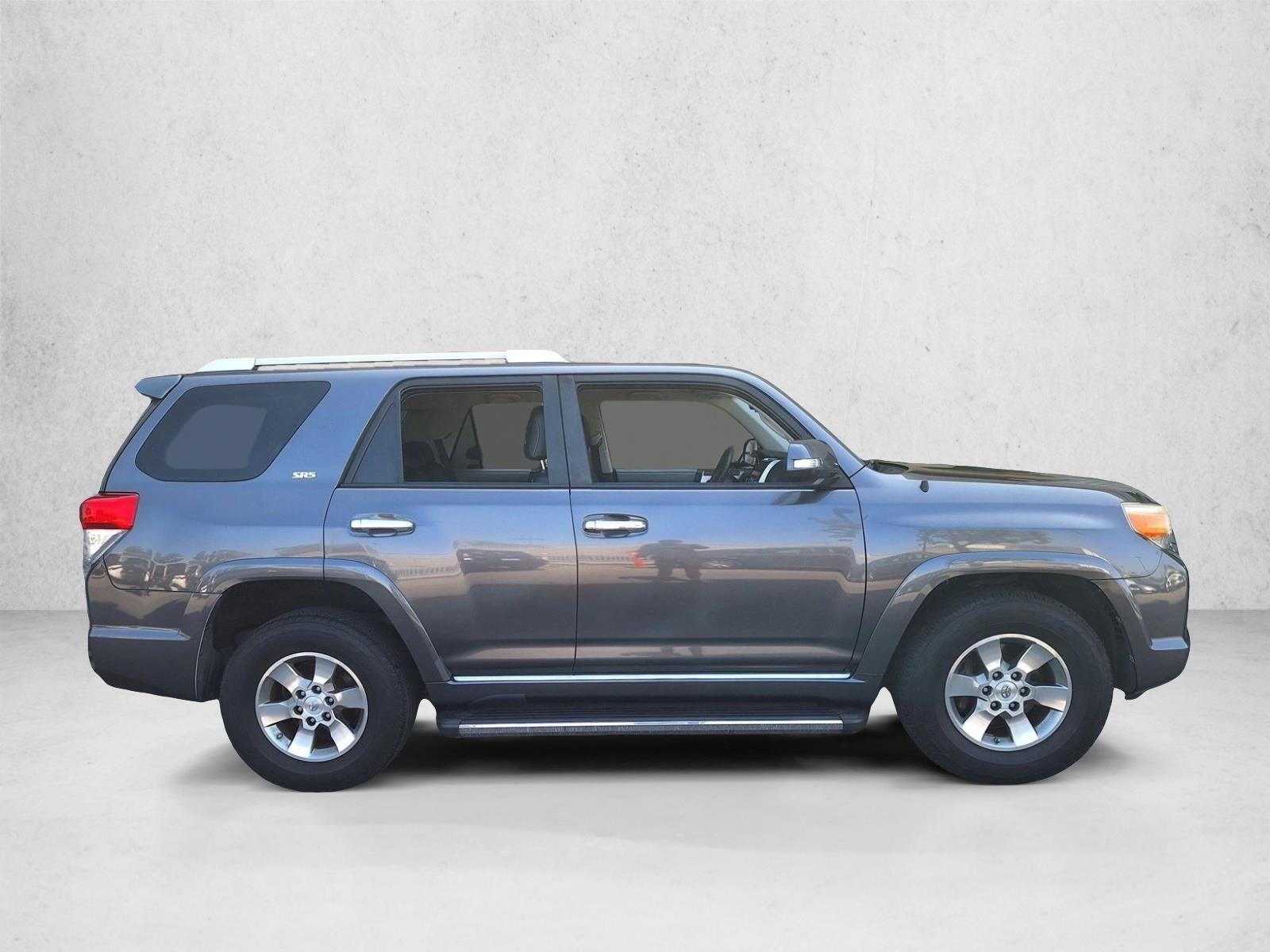 2010 Toyota 4Runner SR5 V6 photo 4