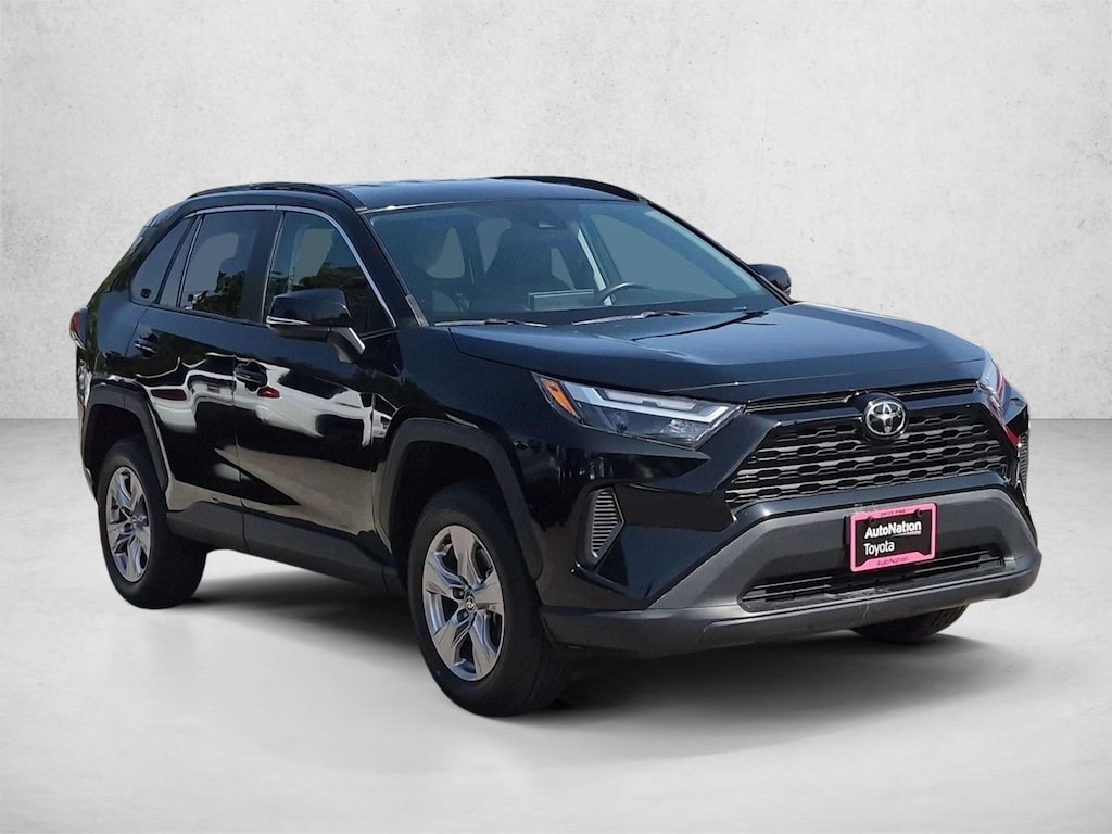Used 2024 Toyota RAV4 XLE SUV