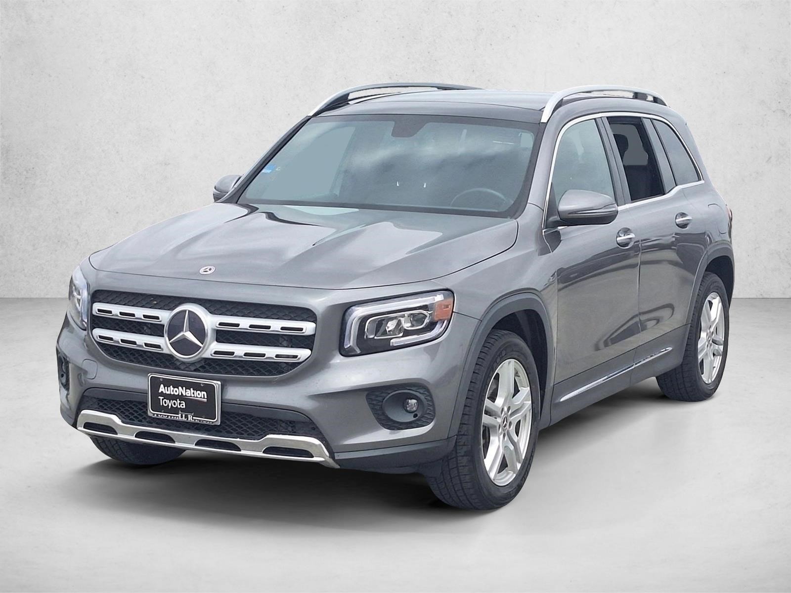 2022 Mercedes-Benz GLB GLB 250's photo