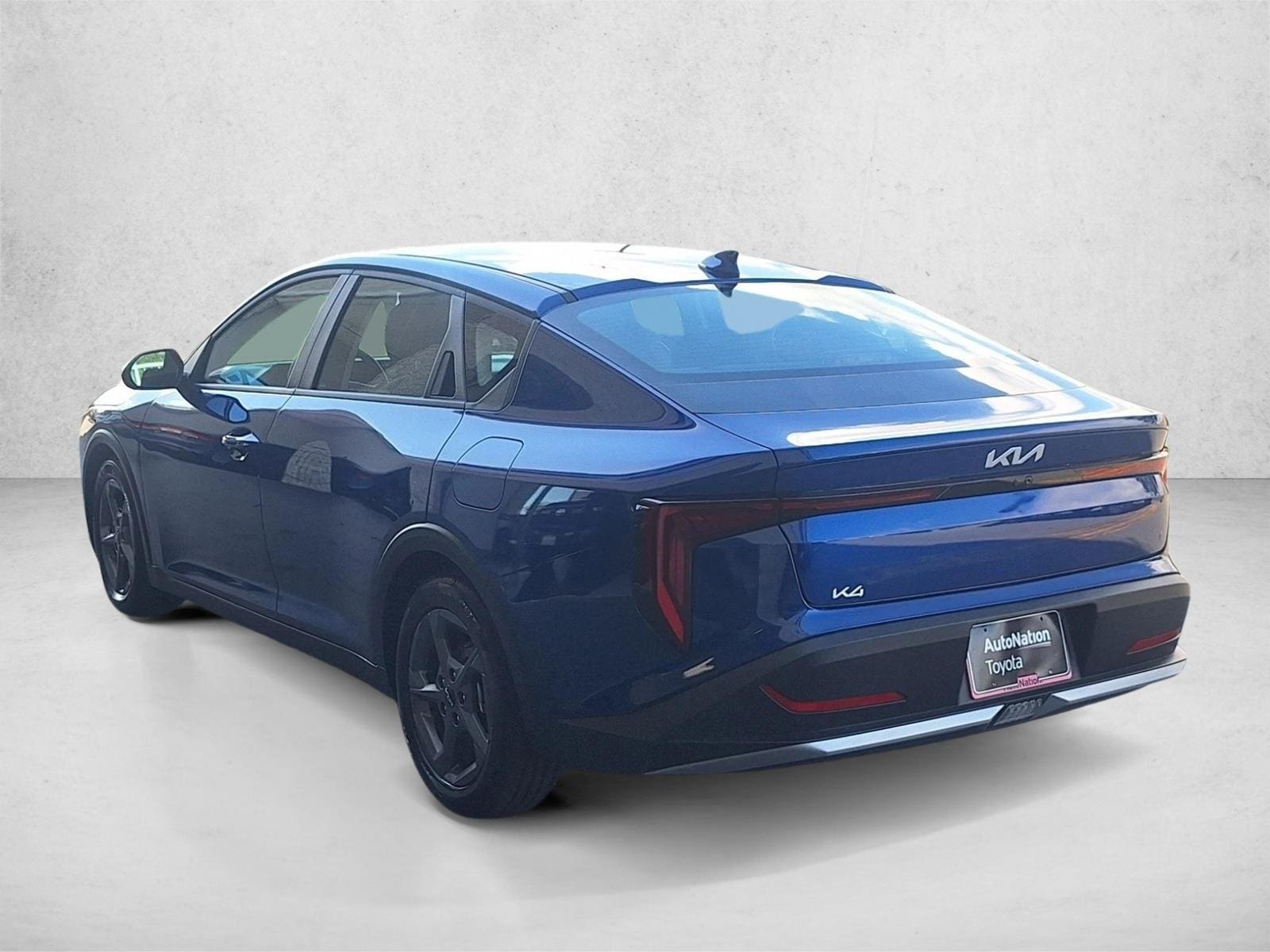 2025 Kia K4 LXS - Photo 7