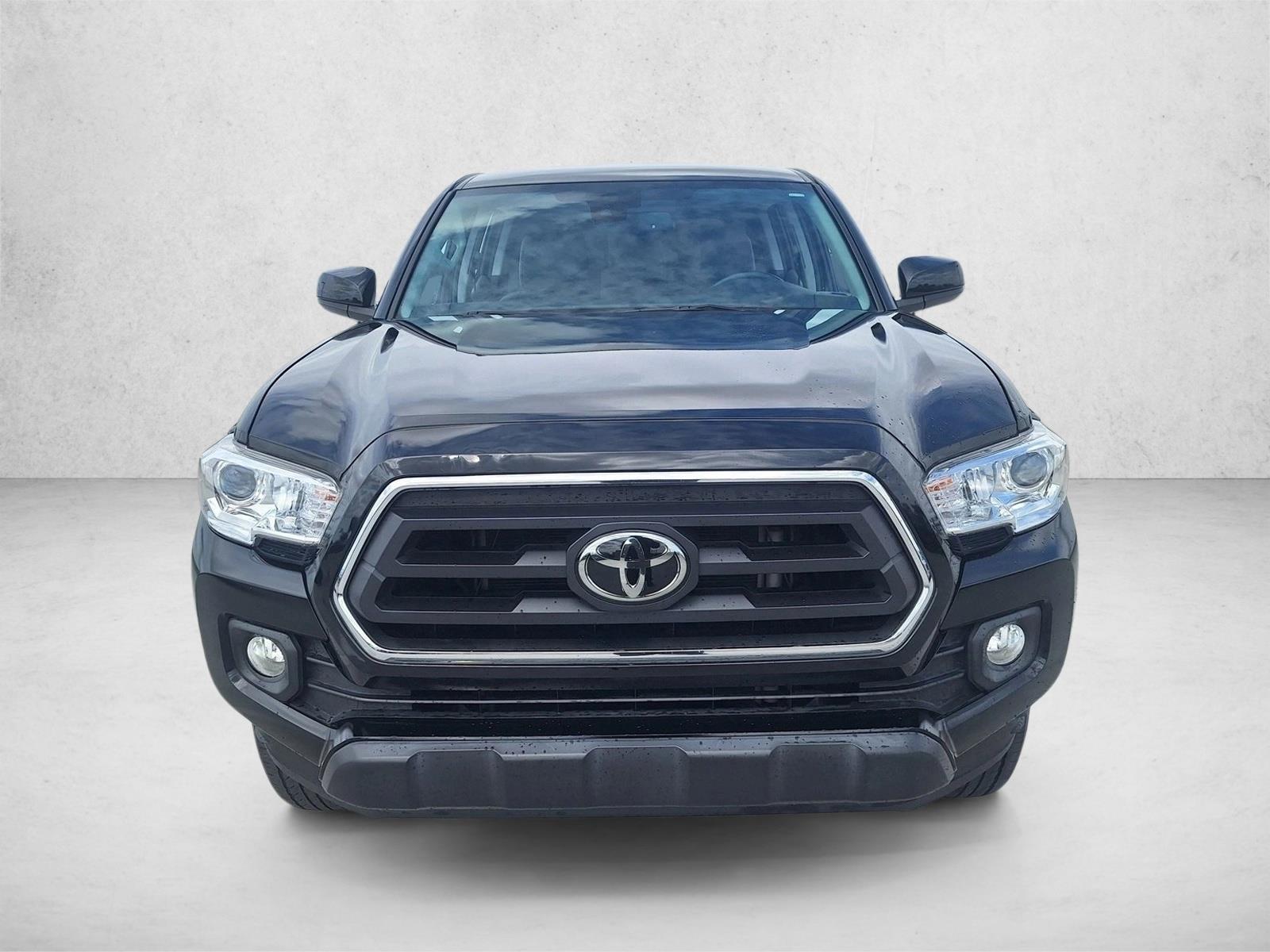 2023 Toyota Tacoma SR5 V6 photo 2