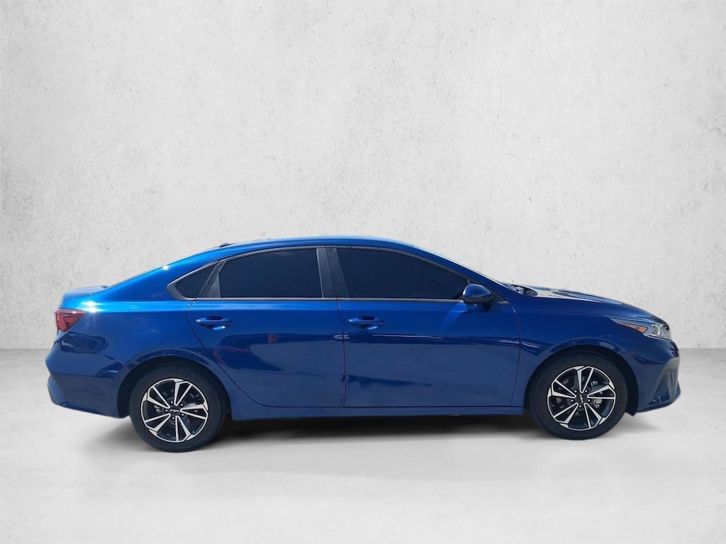 Used 2024 Kia Forte LXS Sedan