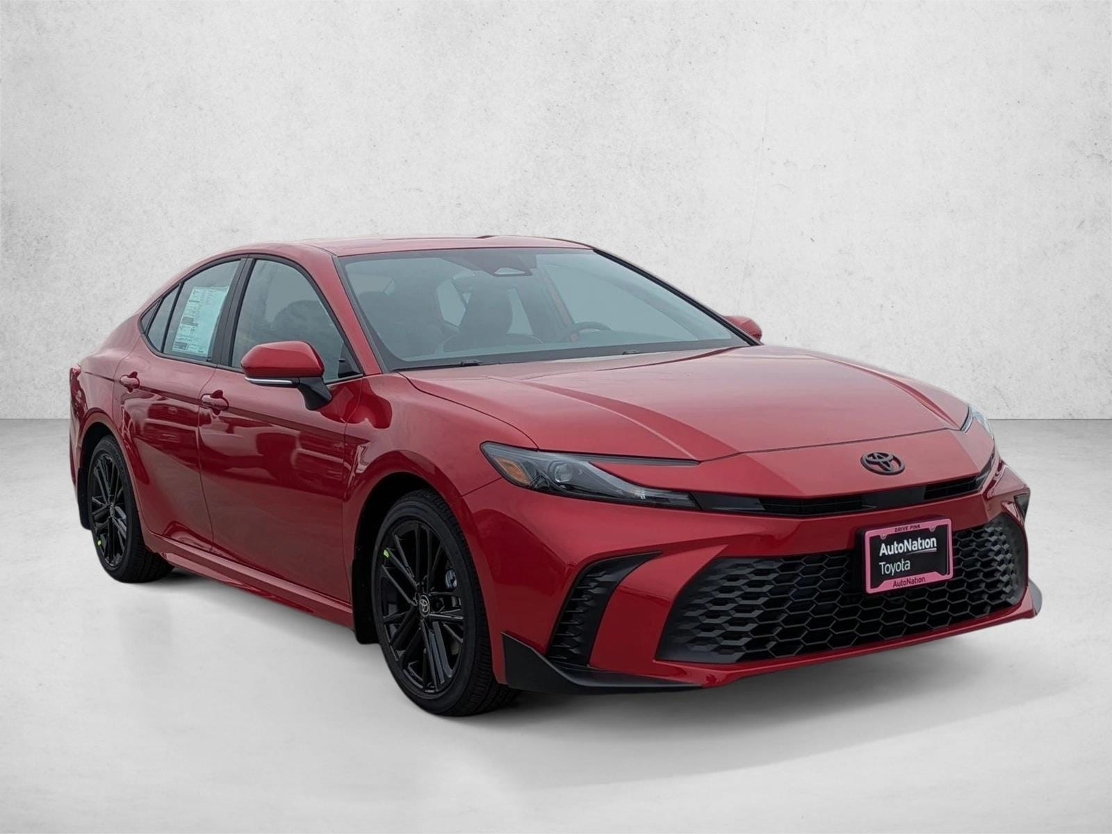 2025 Toyota Camry SE - Photo 6