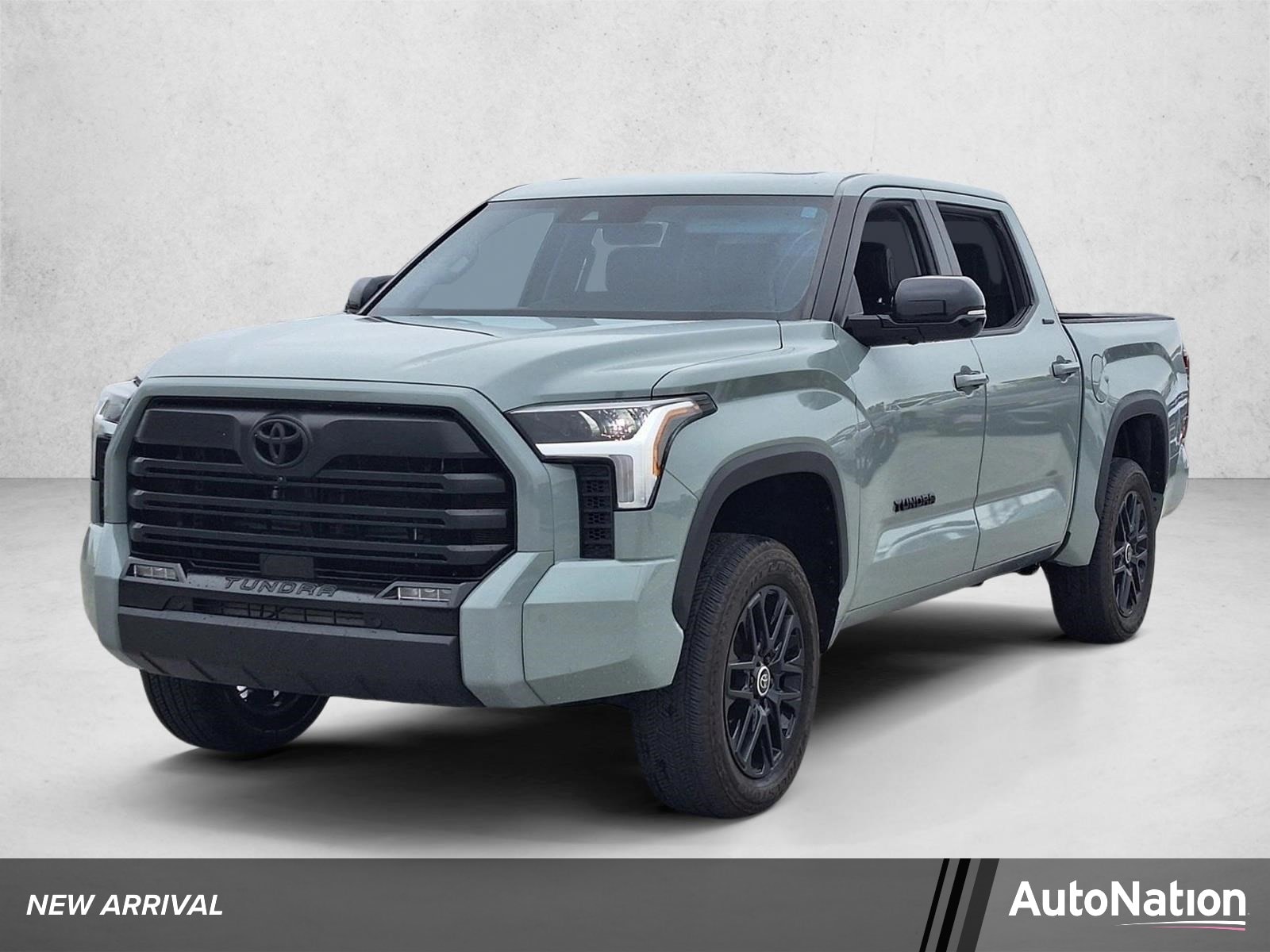 2024 Toyota Tundra Limited 3.4L 4WD CrewMax 5.5' Bed's photo