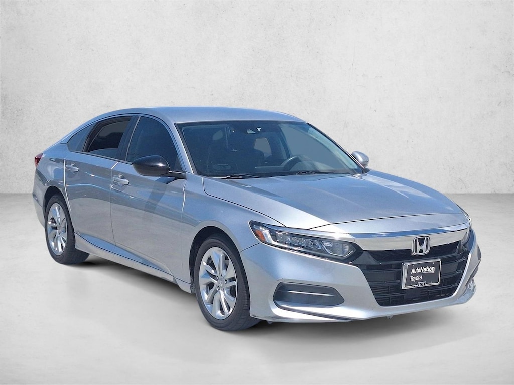 Used 2018 Honda Accord LX Sedan