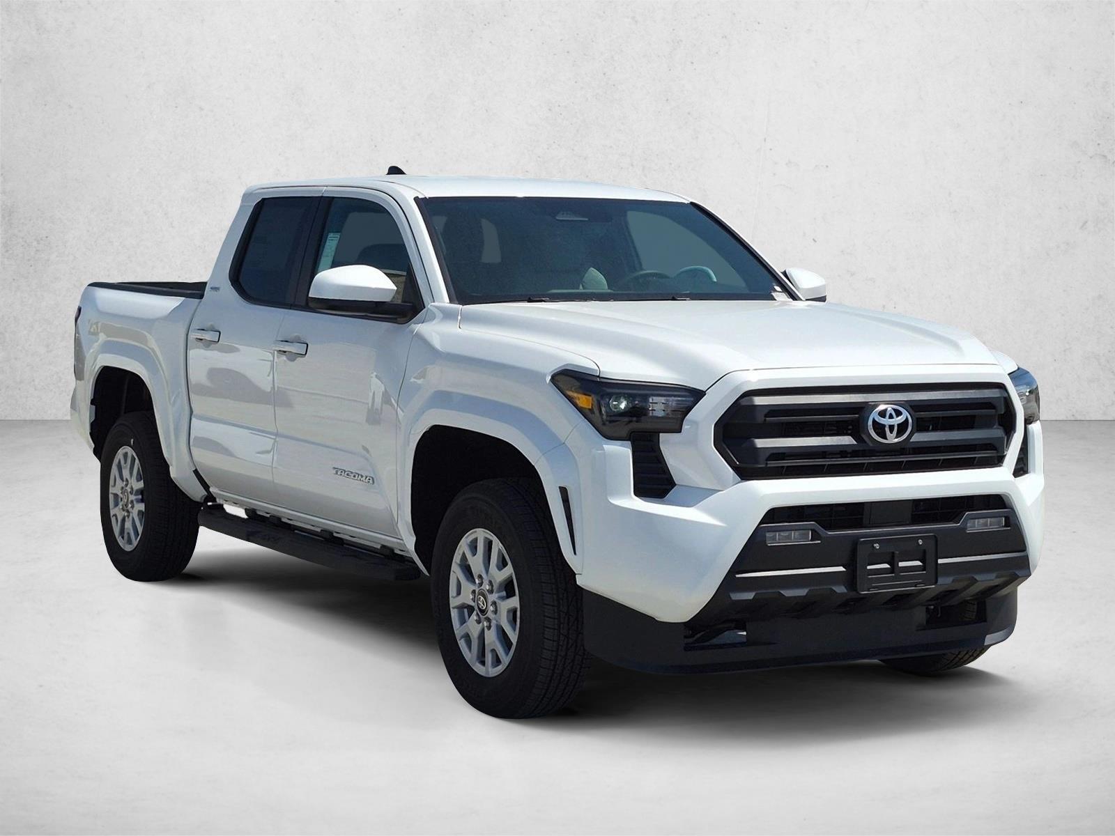 2026 Toyota Tacoma SR5 - Photo 7