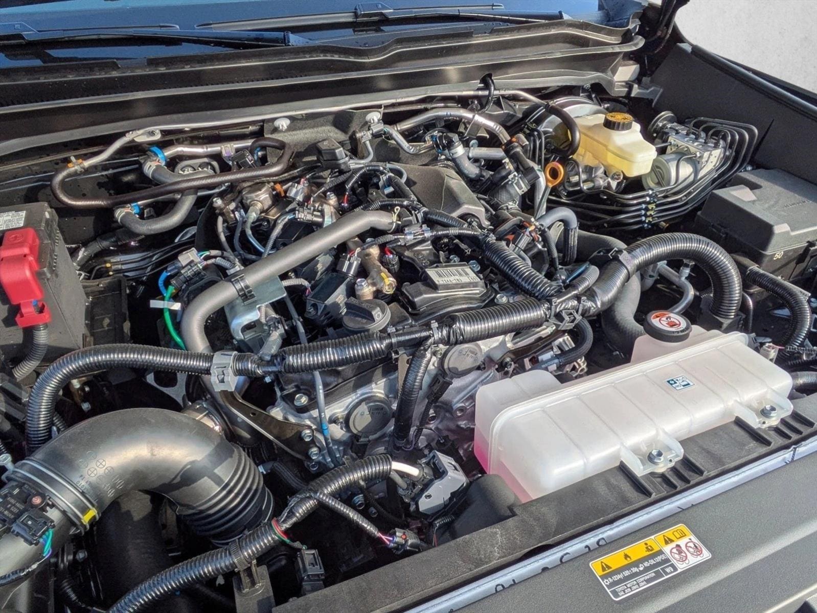 2026 Toyota Tacoma SR5 - Photo 16