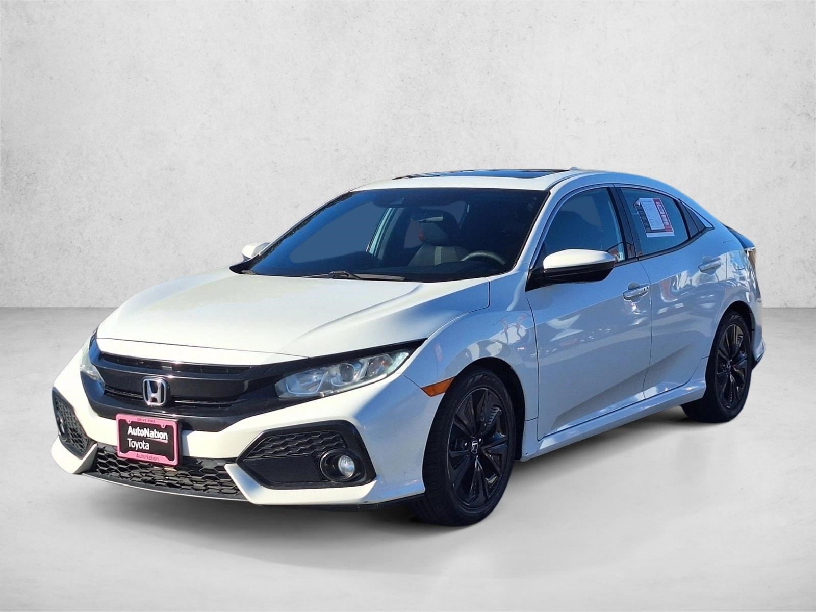 2019 Honda Civic Hatchback EX's photo