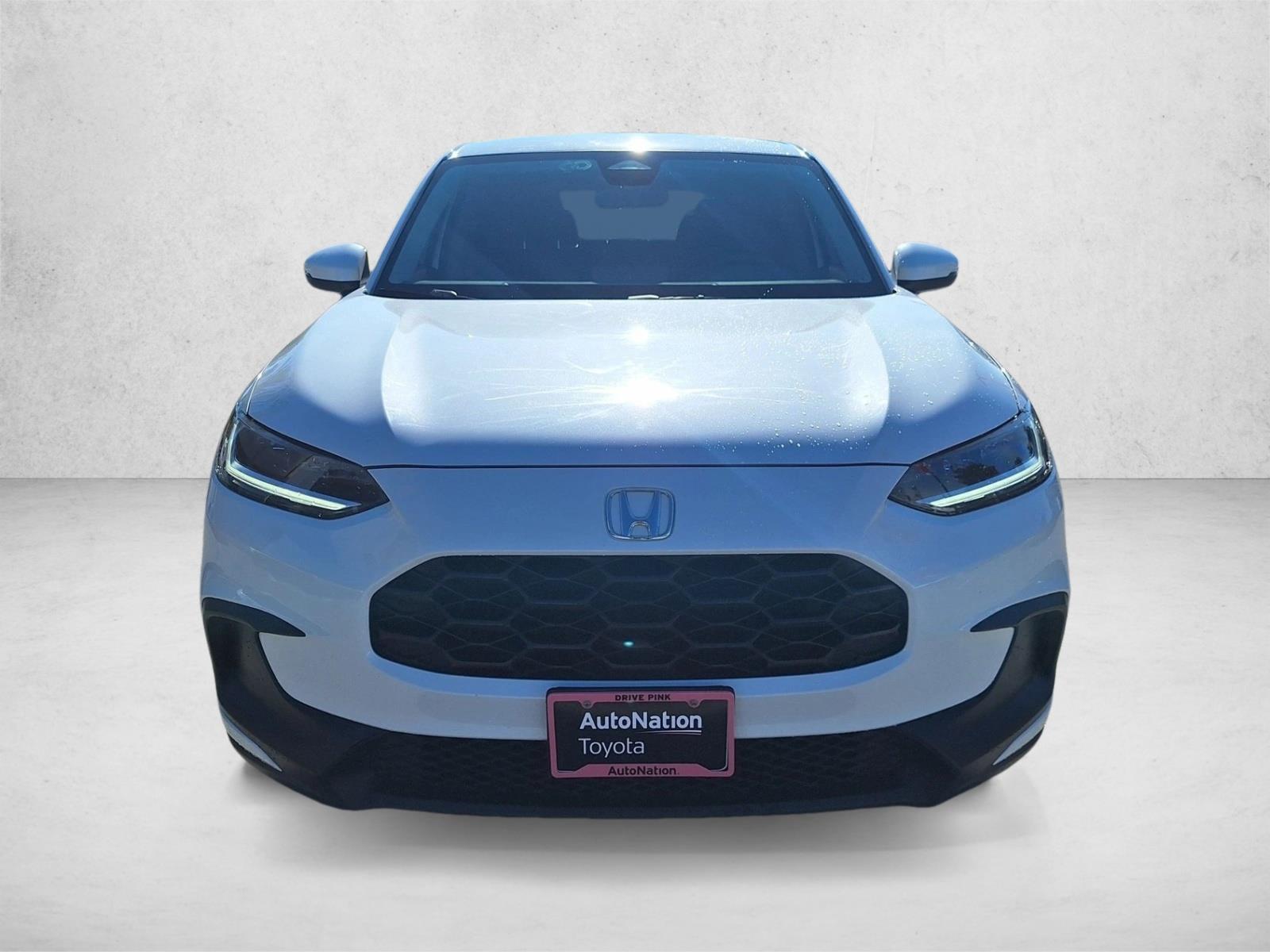 2023 Honda HR-V LX 2WD photo 2