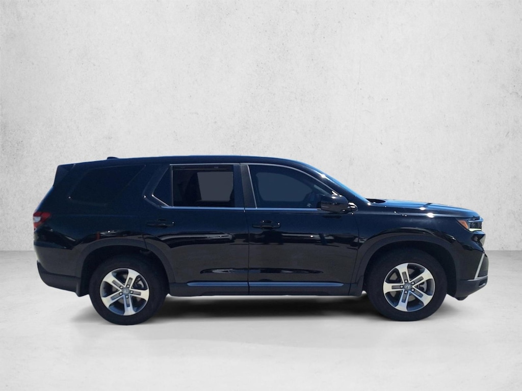 Used 2023 Honda Pilot EX-L 8 Passenger SUV
